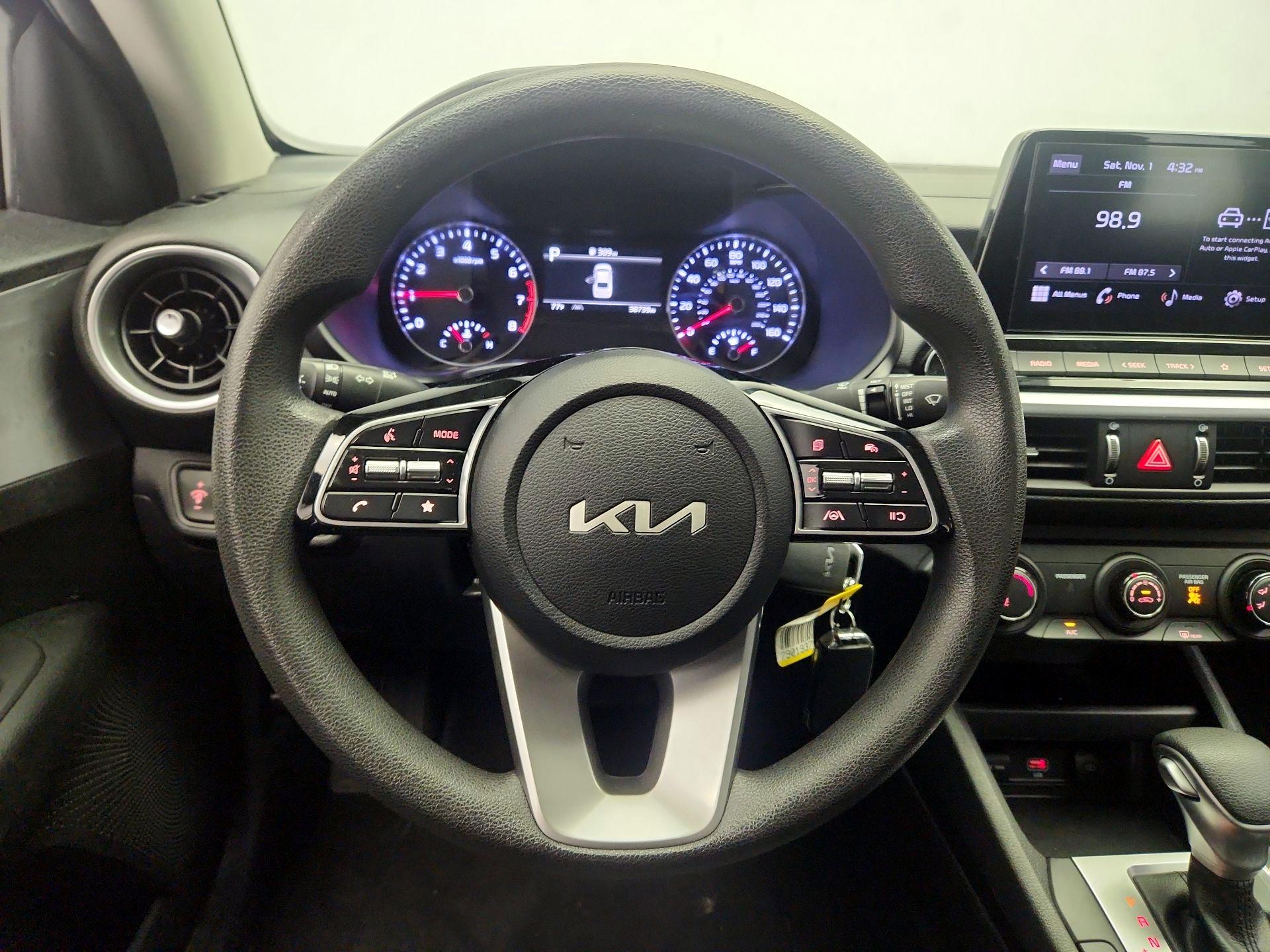 Thumbnail: 2024 Kia Forte - 10