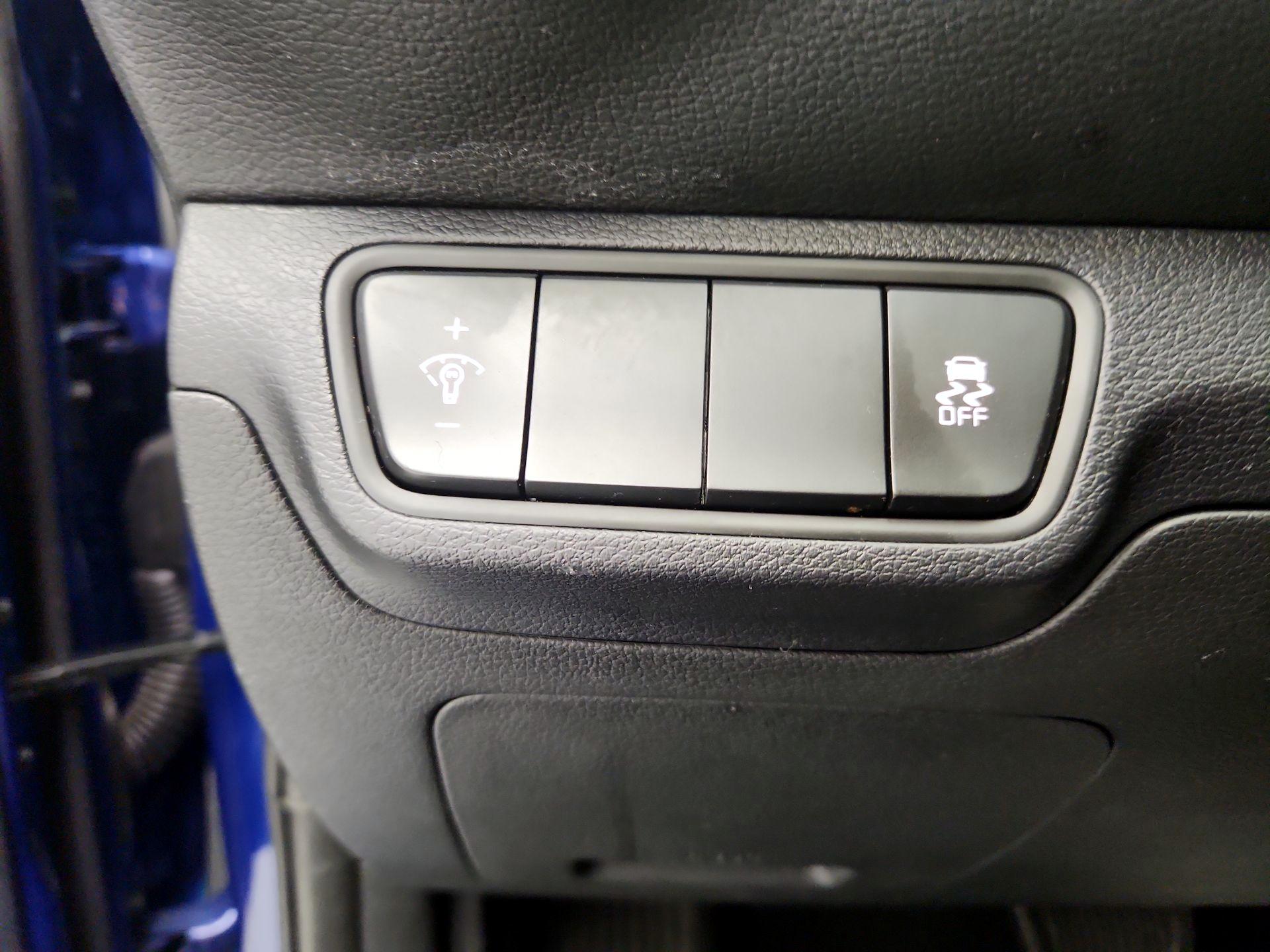 Thumbnail: 2024 Kia Forte - 13