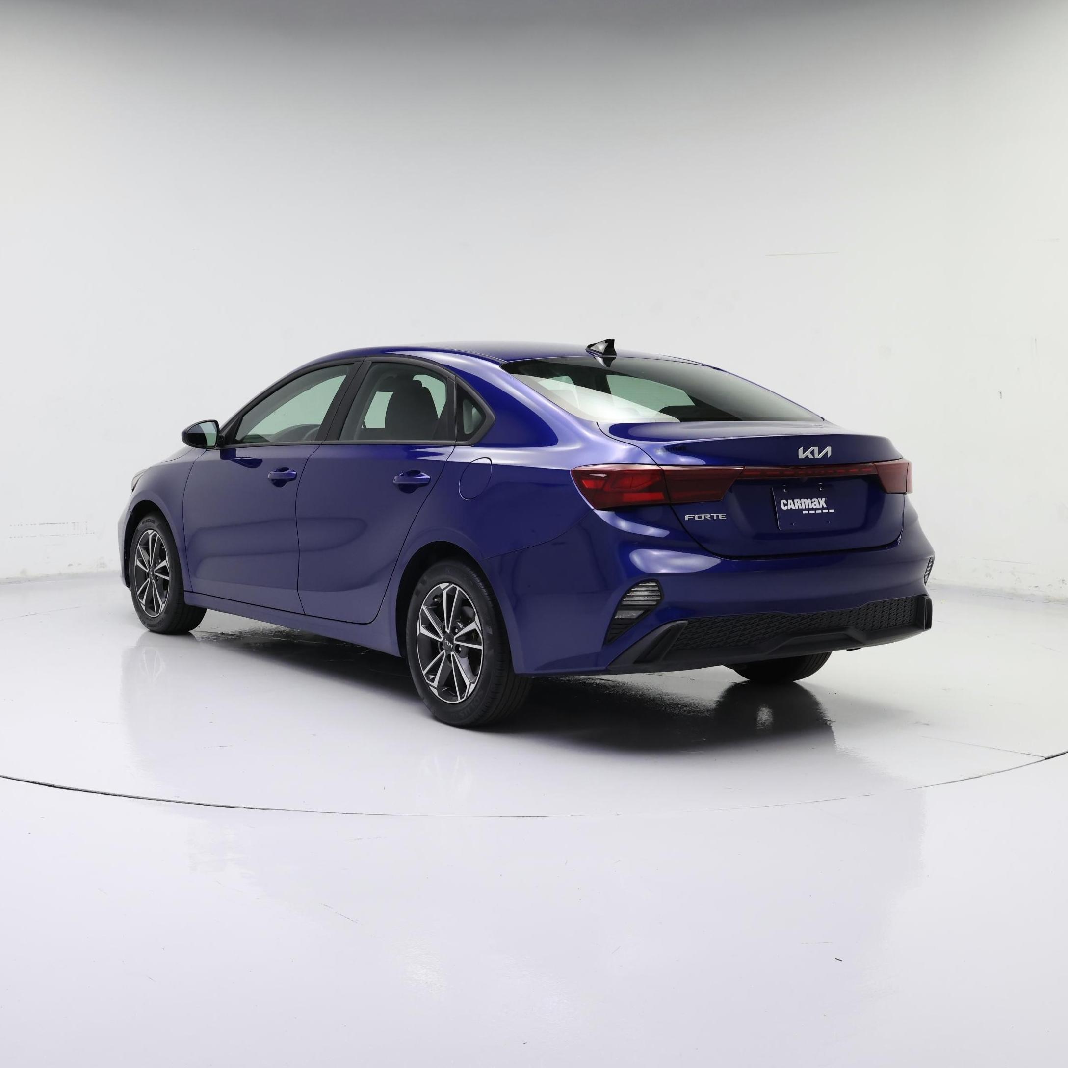 Thumbnail: 2024 Kia Forte - 2