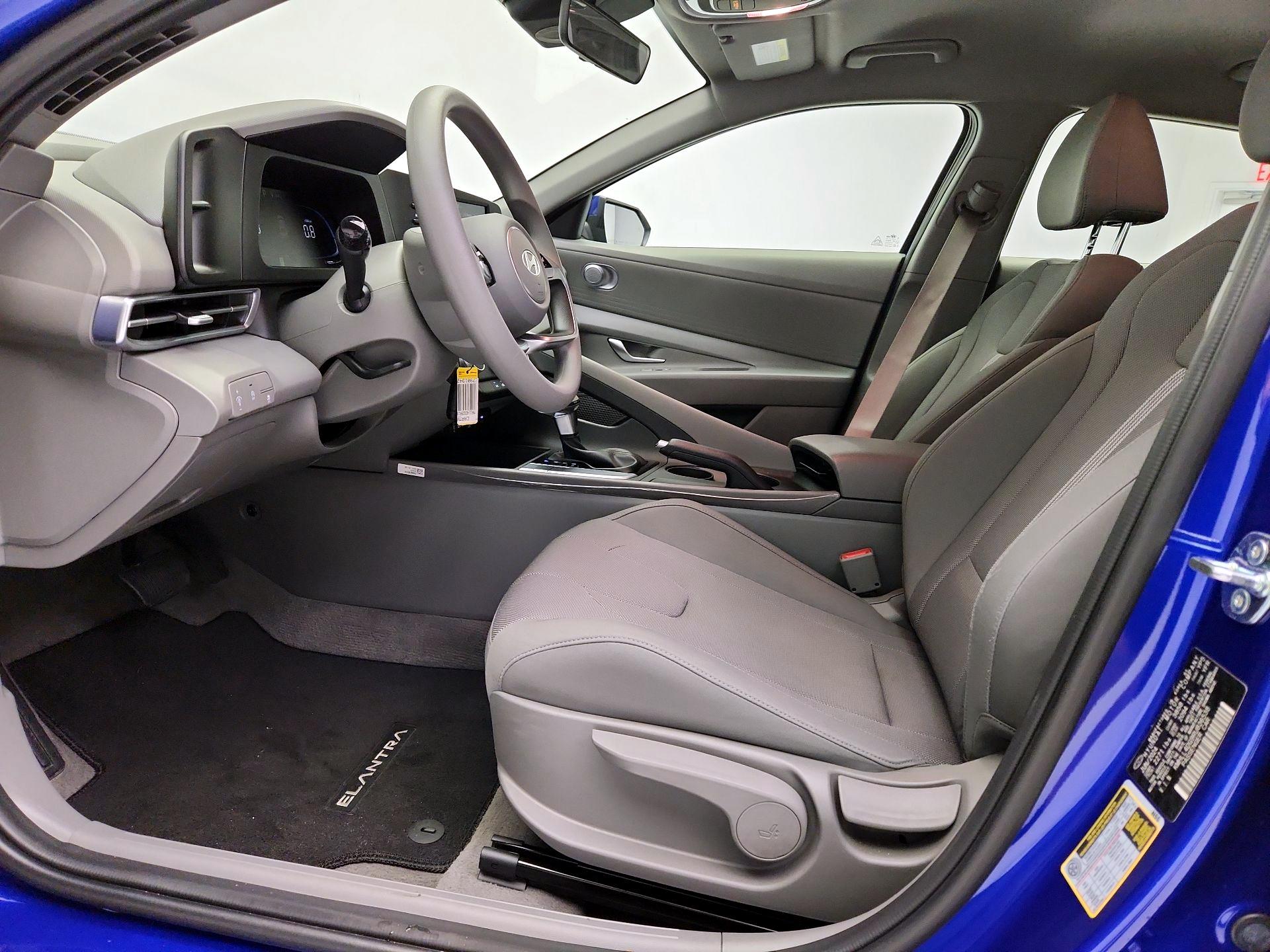 Thumbnail: 2024 Hyundai Elantra - 11