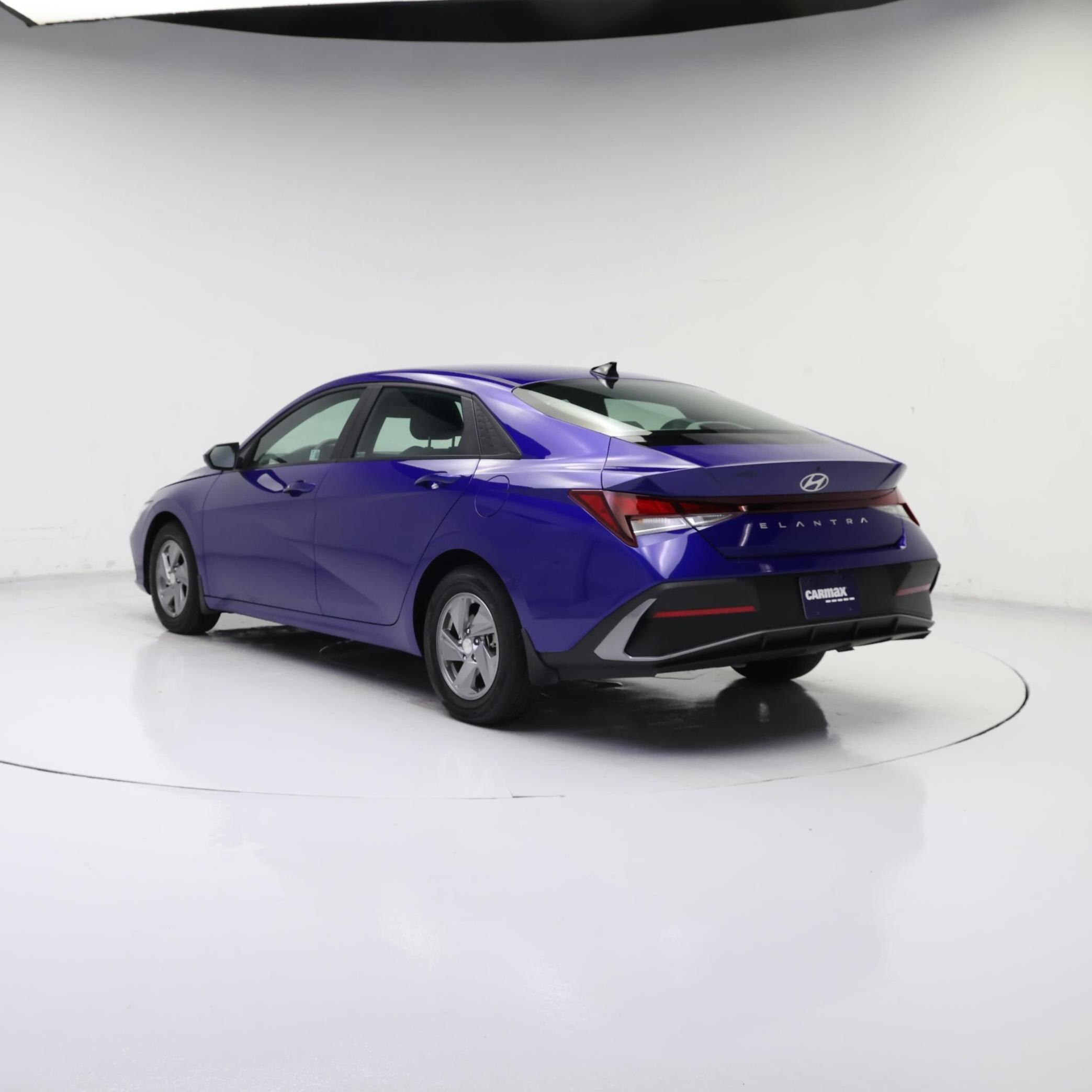 Thumbnail: 2024 Hyundai Elantra - 2