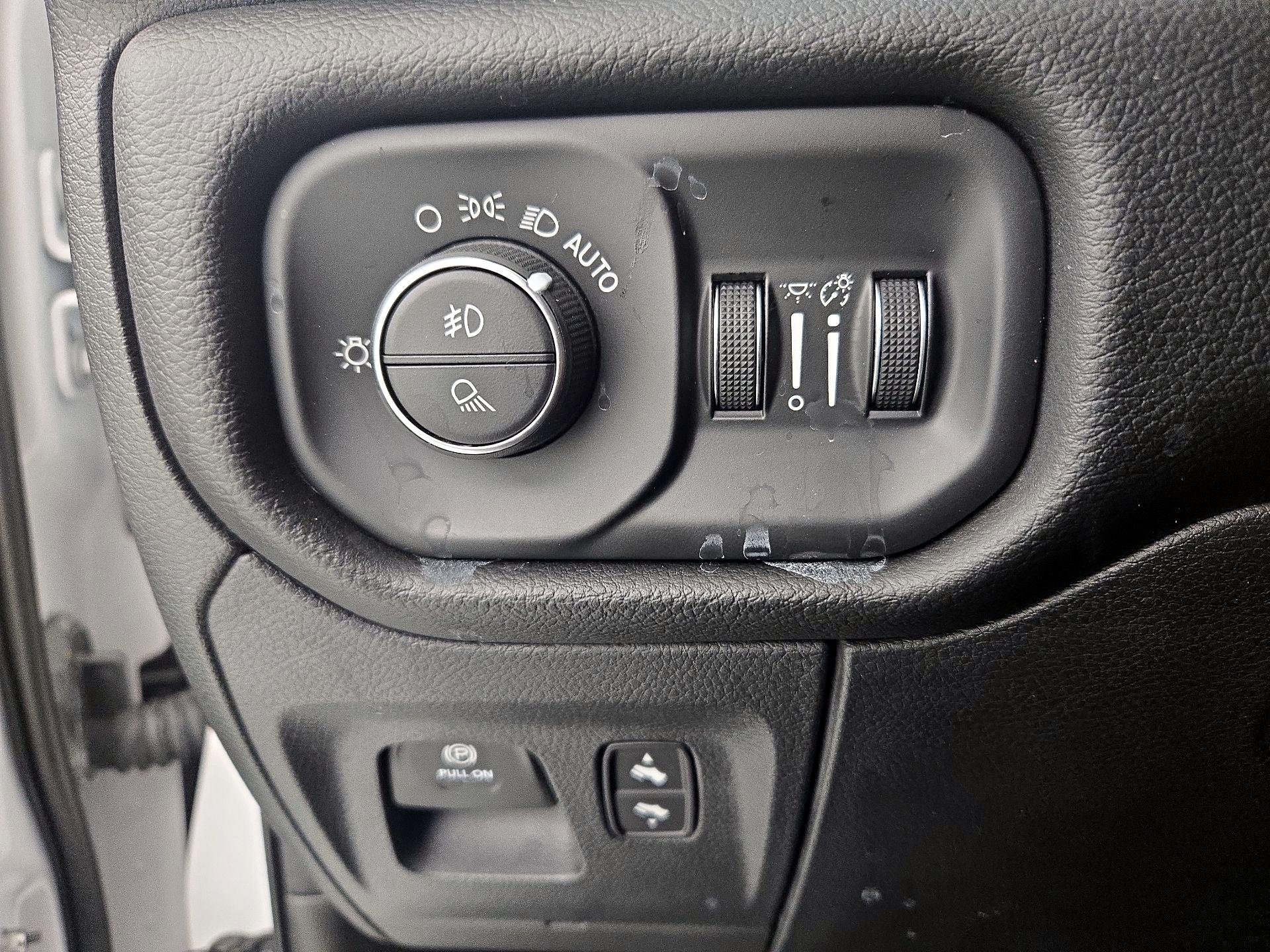 Thumbnail: 2022 RAM 1500 - 13