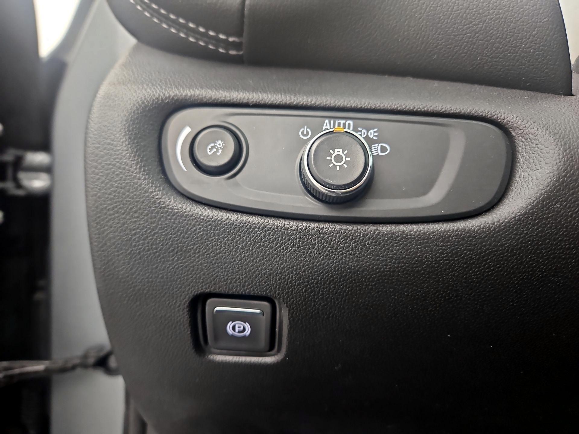 Thumbnail: 2023 Chevrolet Blazer - 13