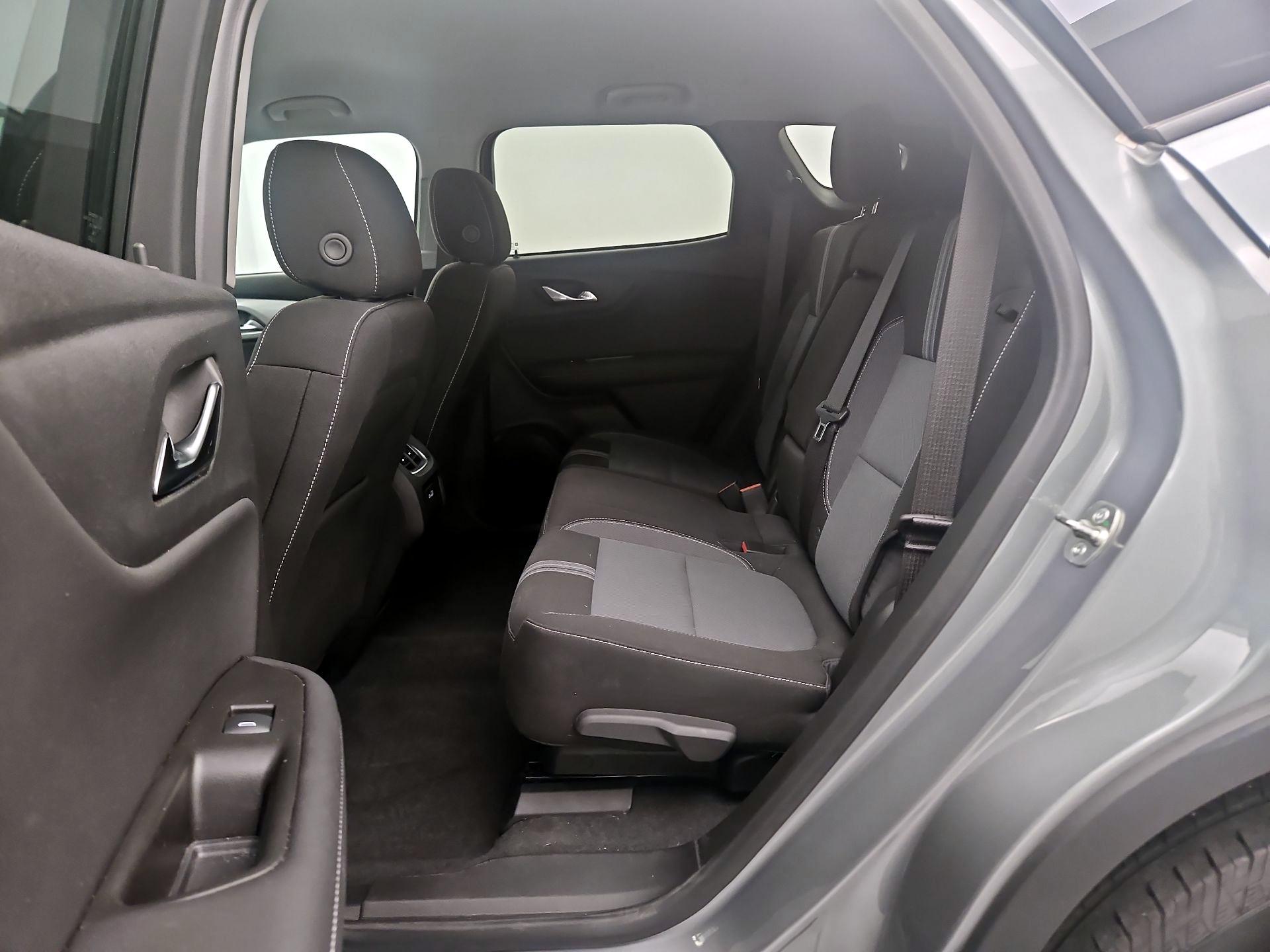 Thumbnail: 2023 Chevrolet Blazer - 19