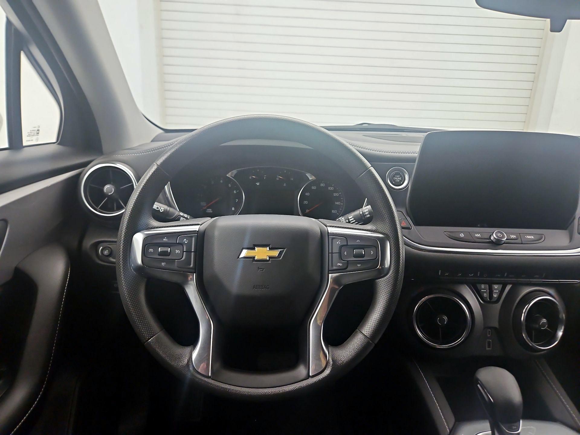 Thumbnail: 2023 Chevrolet Blazer - 10