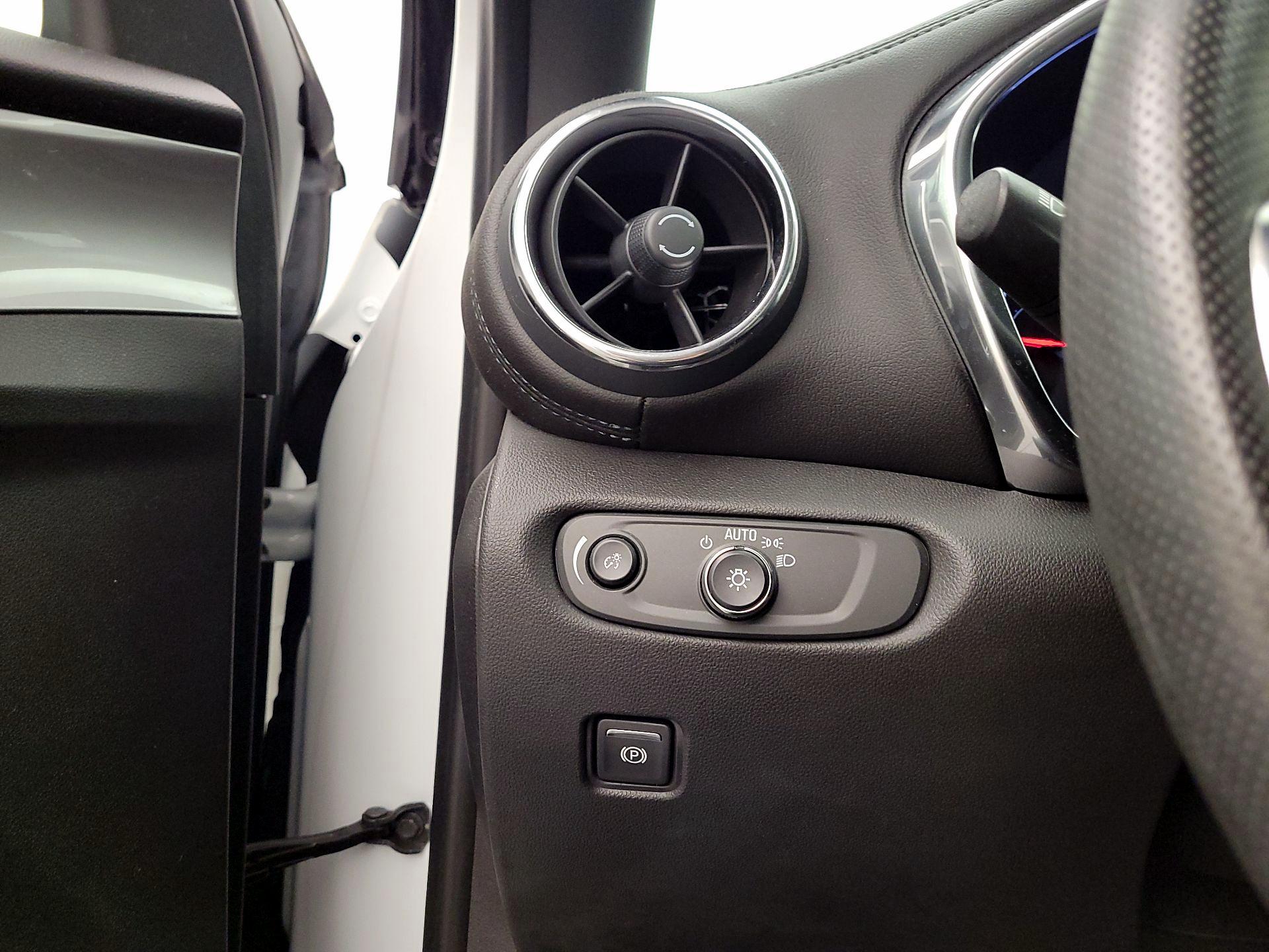 Thumbnail: 2022 Chevrolet Blazer - 13