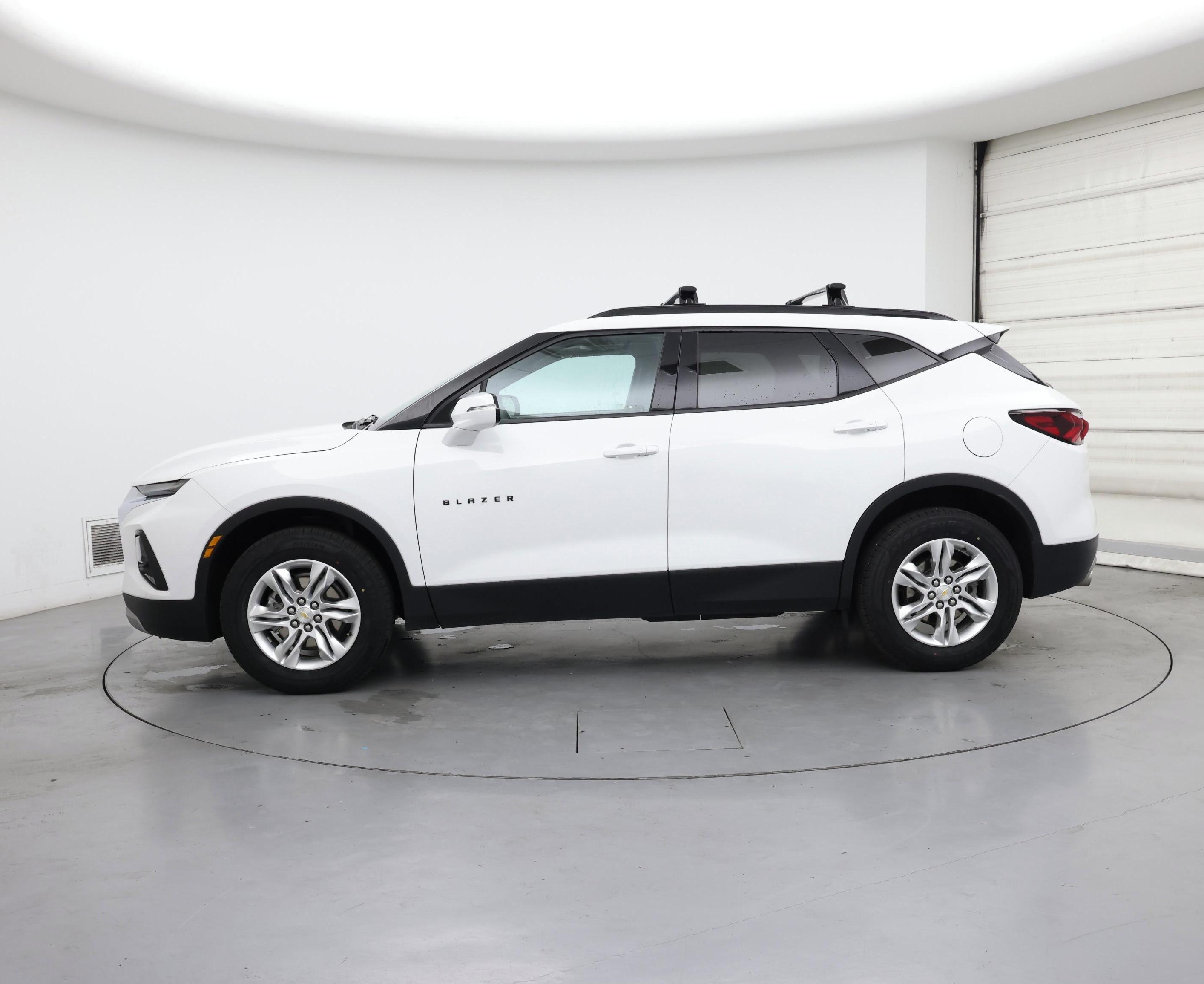 Thumbnail: 2022 Chevrolet Blazer - 3