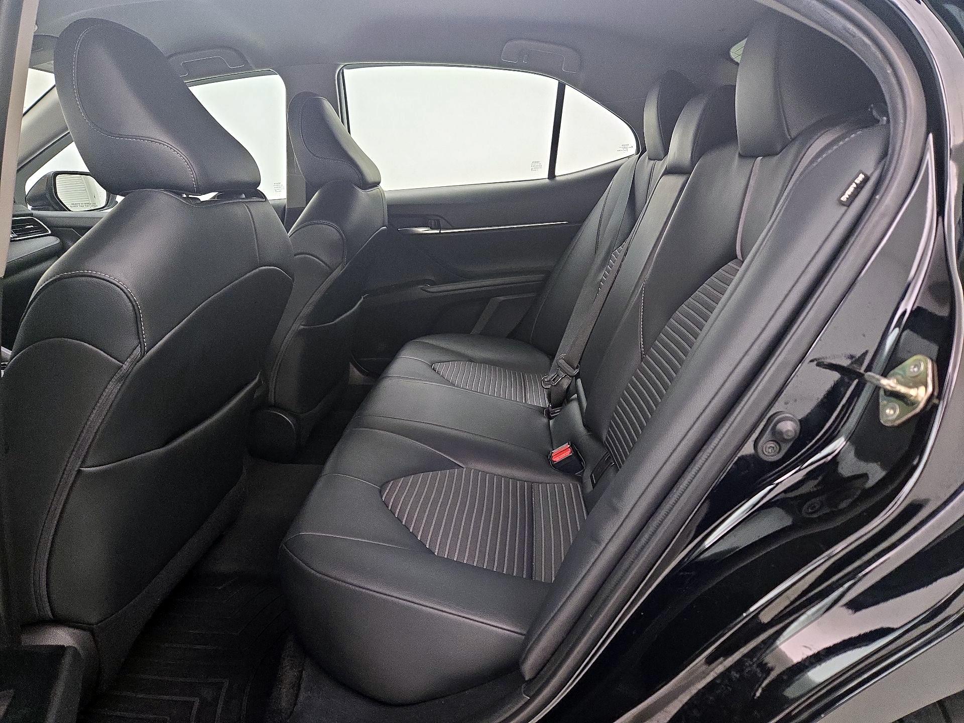 Thumbnail: 2020 Toyota Camry - 19