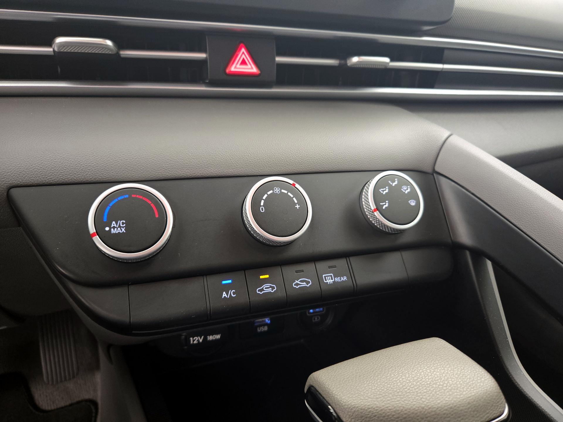 Thumbnail: 2023 Hyundai Elantra - 16