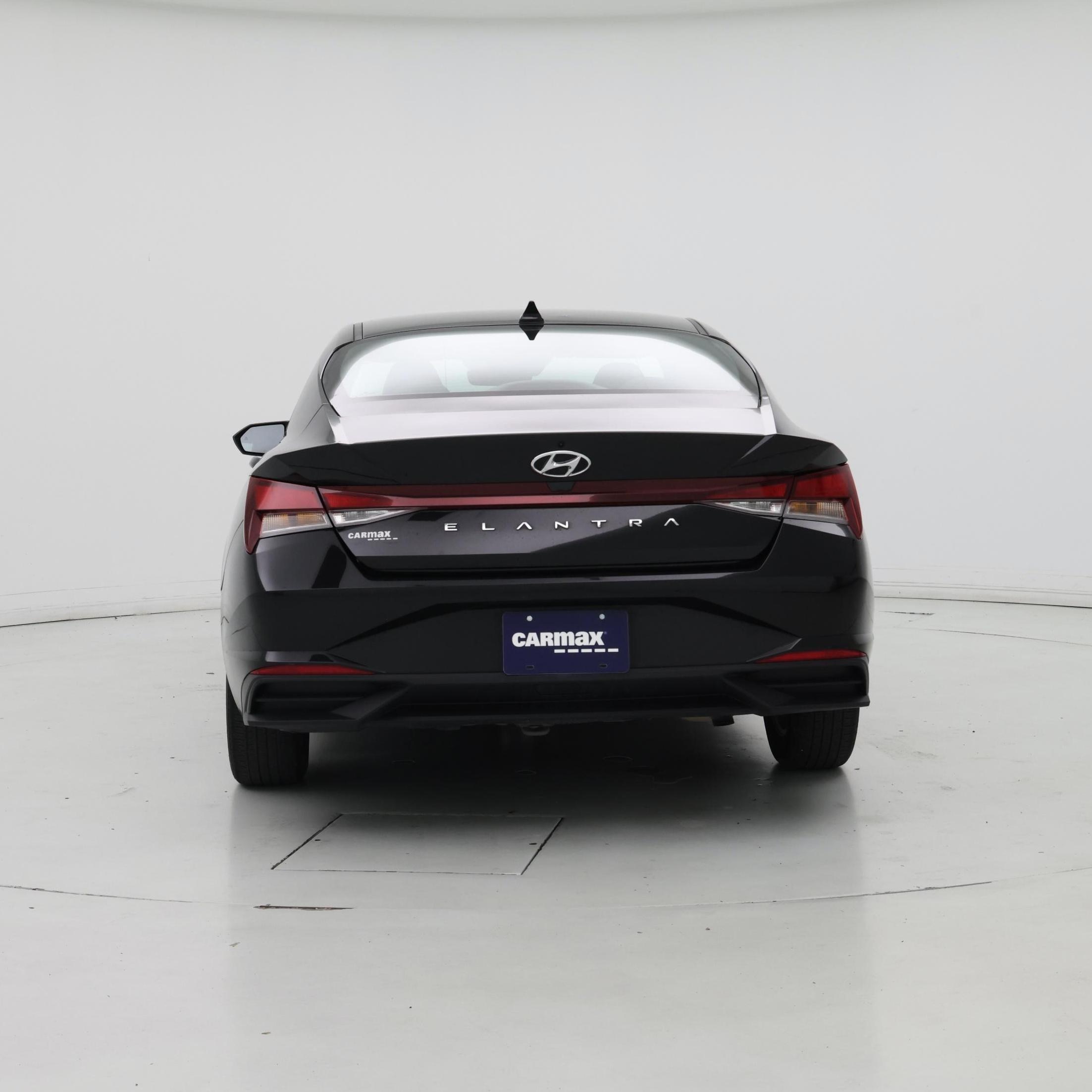 Thumbnail: 2023 Hyundai Elantra - 6