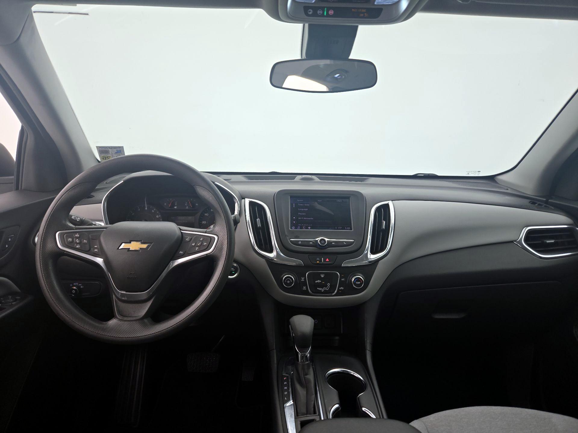 Thumbnail: 2022 Chevrolet Equinox - 9