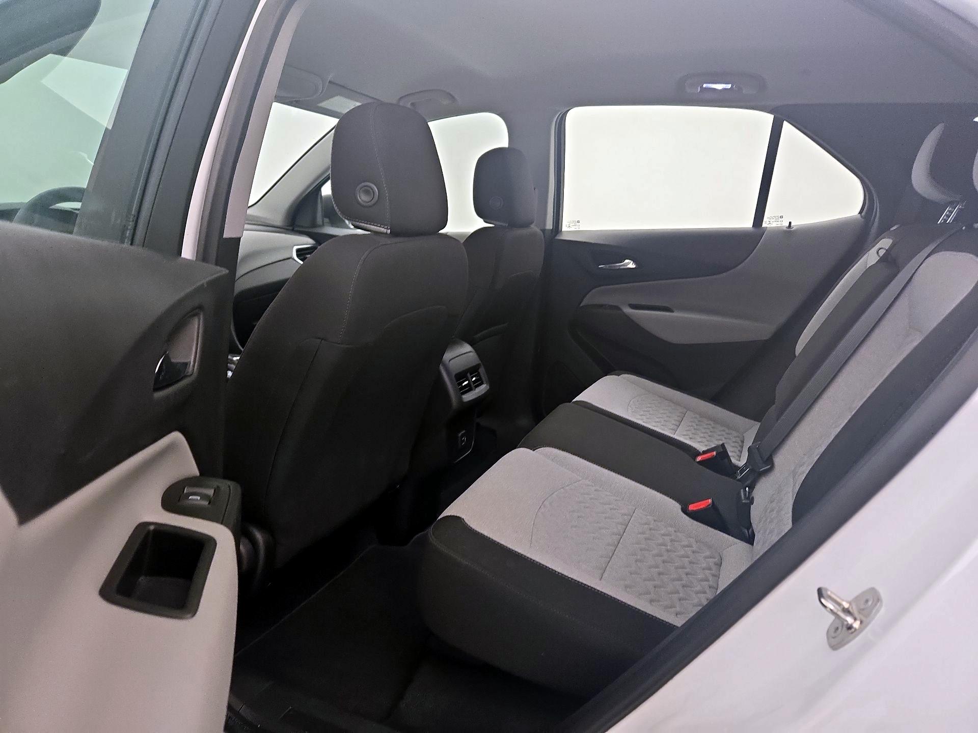 Thumbnail: 2022 Chevrolet Equinox - 19