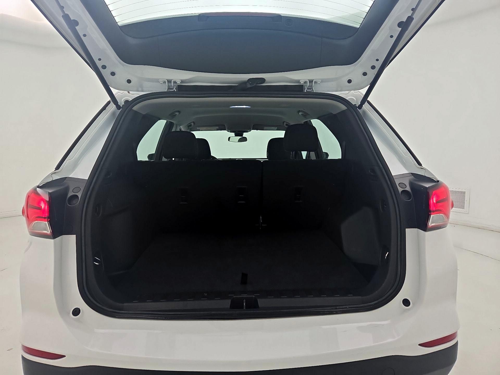 Thumbnail: 2022 Chevrolet Equinox - 20