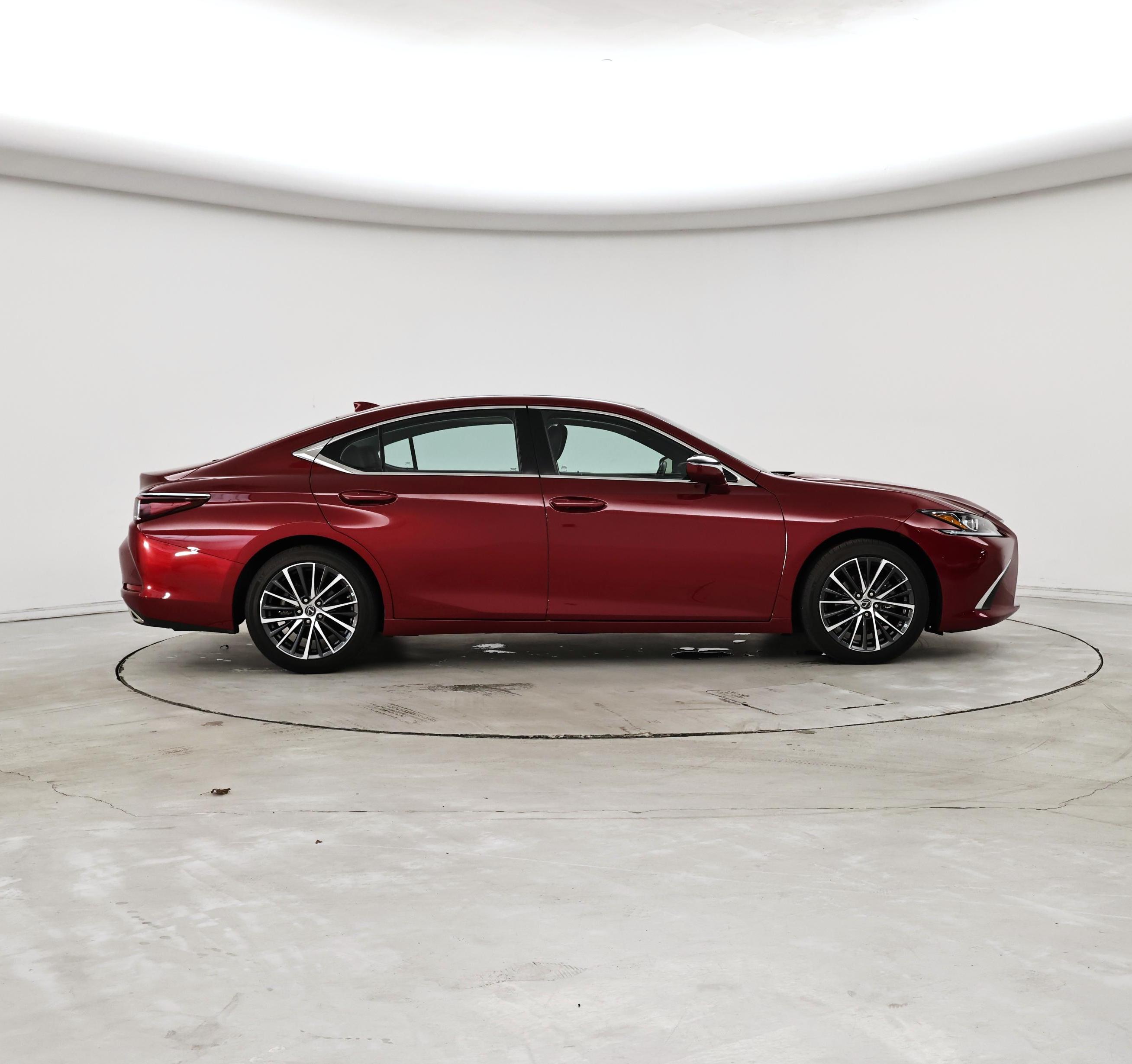 Thumbnail: 2022 Lexus ES - 7