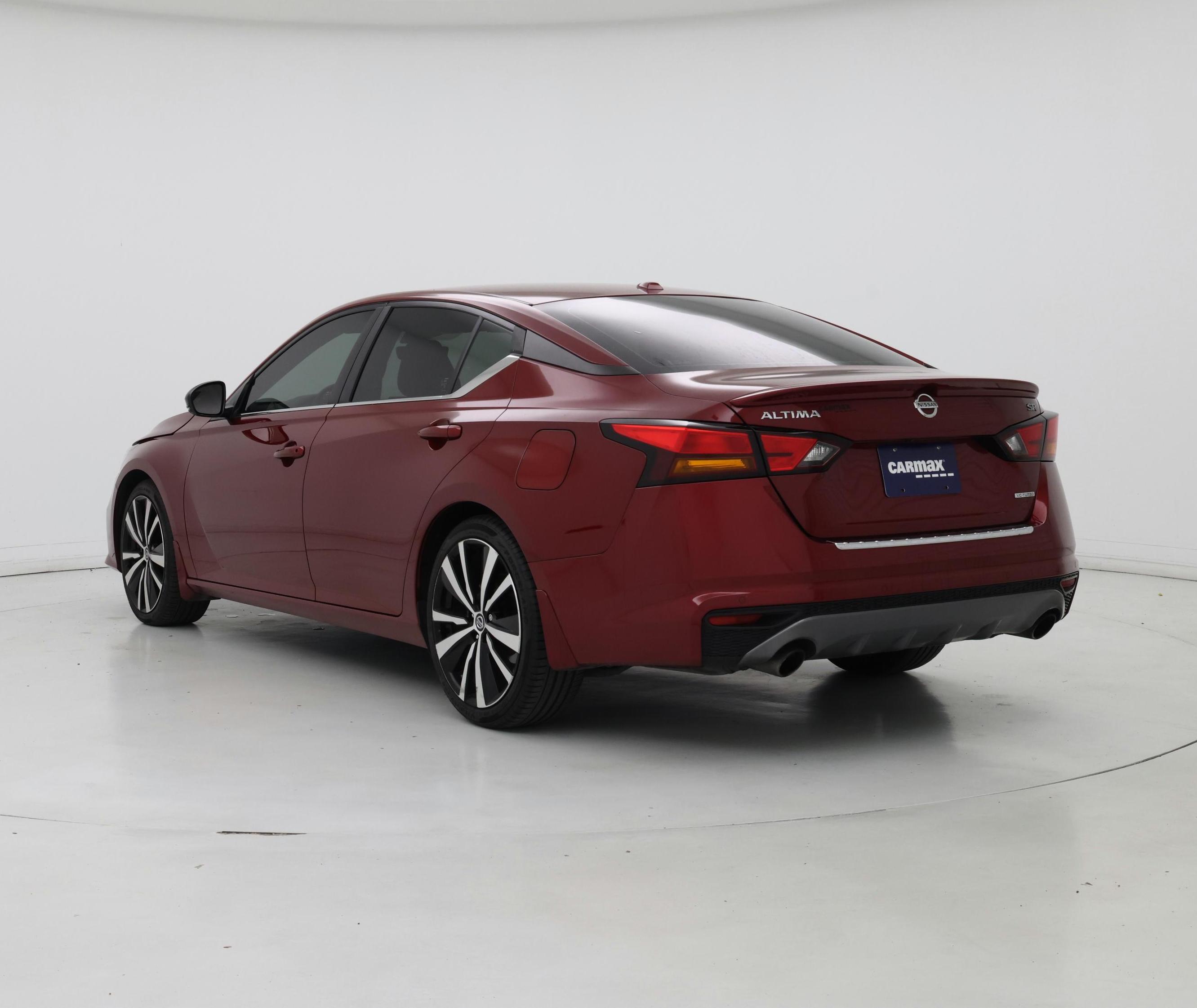 Thumbnail: 2022 Nissan Altima - 2