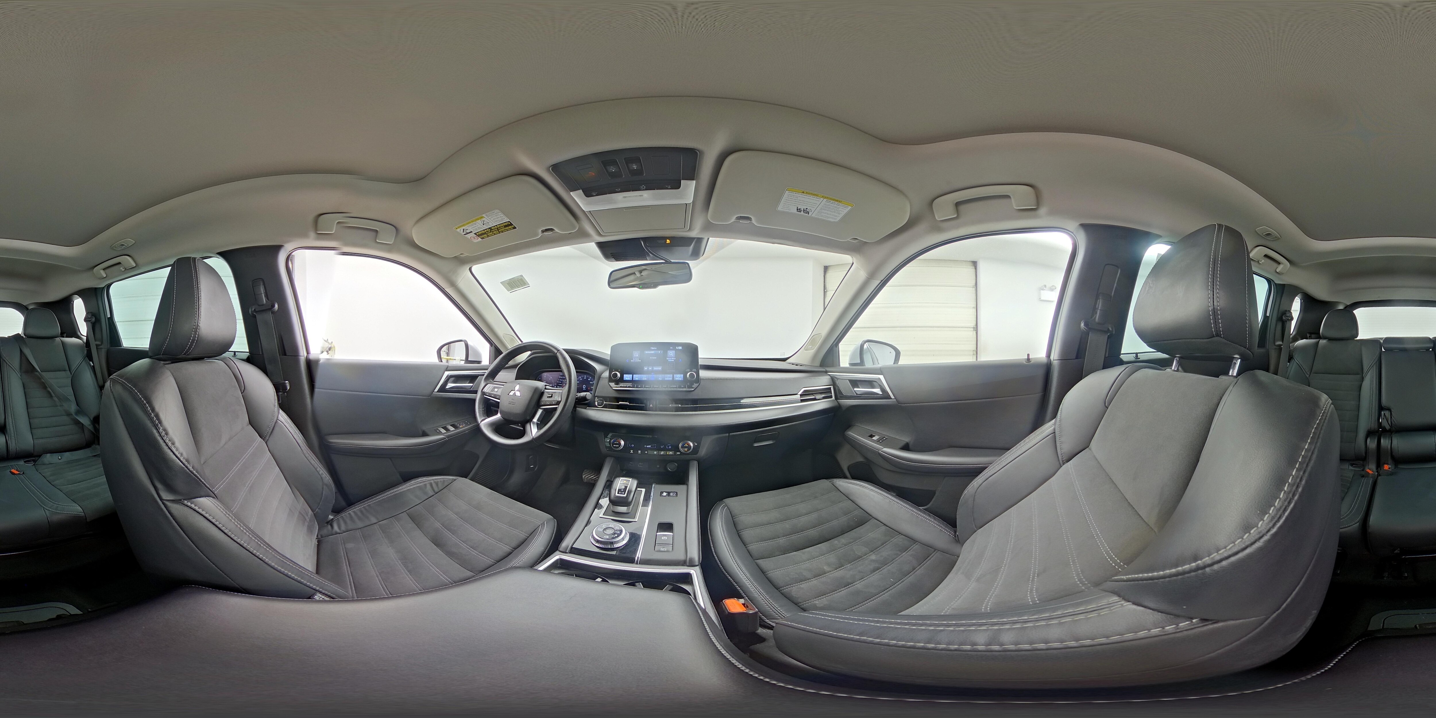 2023 Mitsubishi Outlander Plug-In Hybrid SE - Photo 25