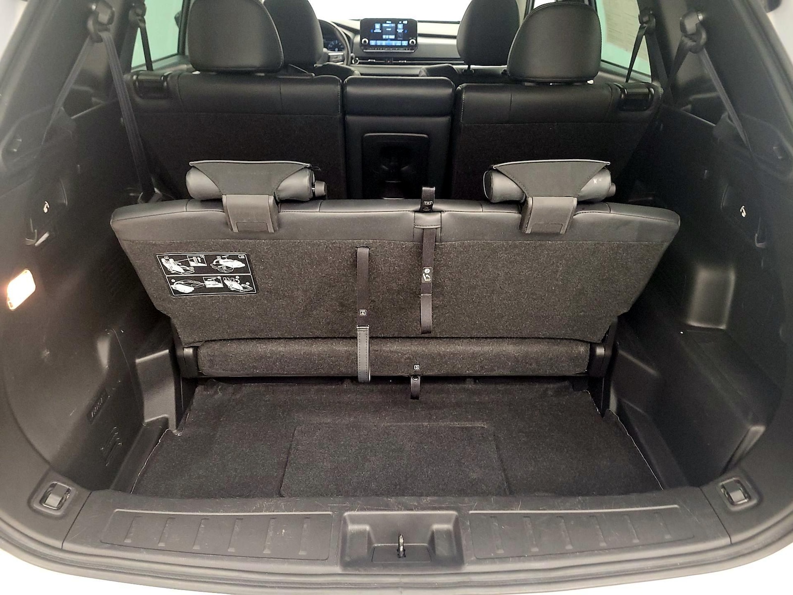 2023 Mitsubishi Outlander Plug-In Hybrid SE - Photo 22