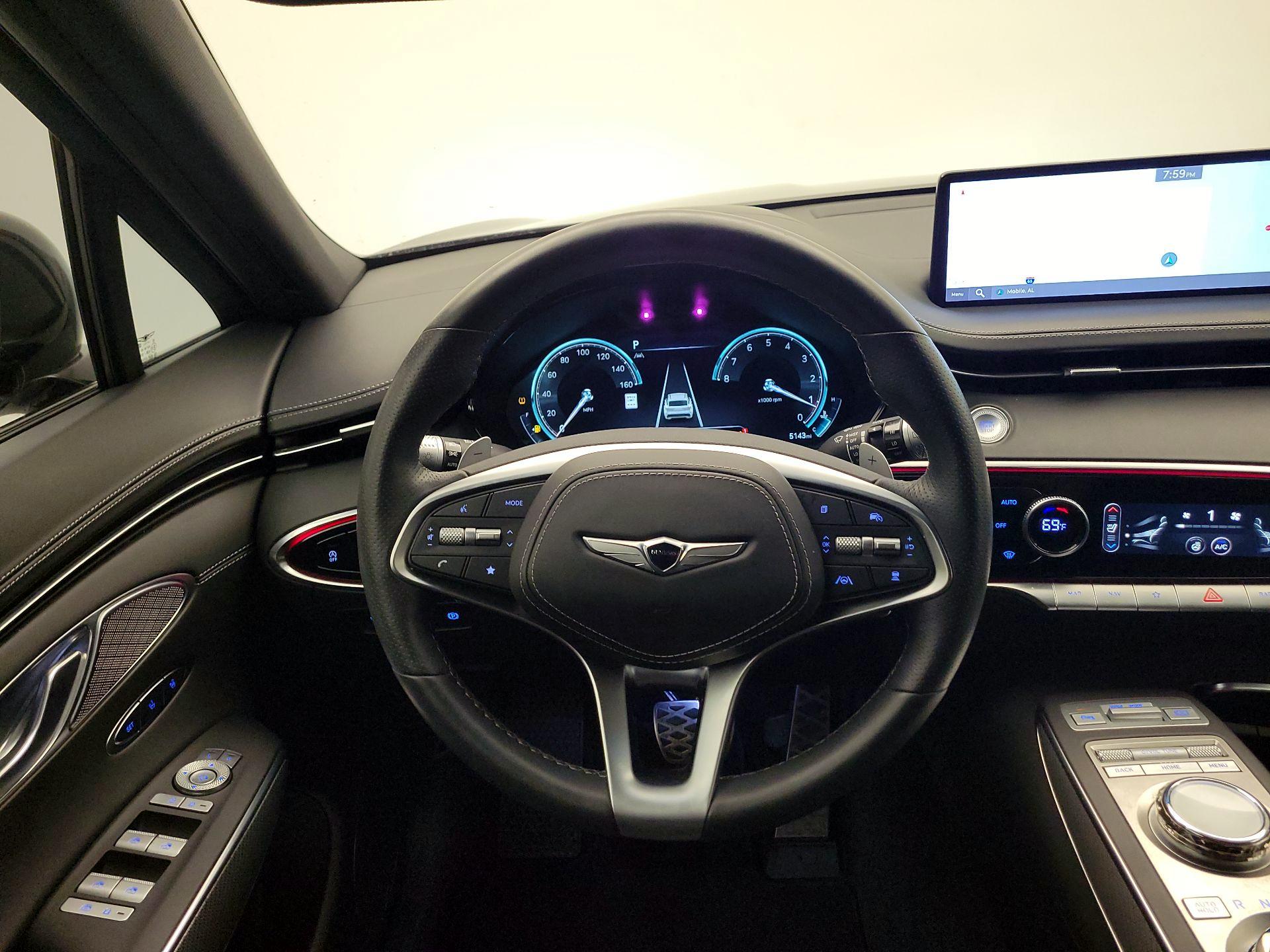 Thumbnail: 2024 Genesis GV70 - 10
