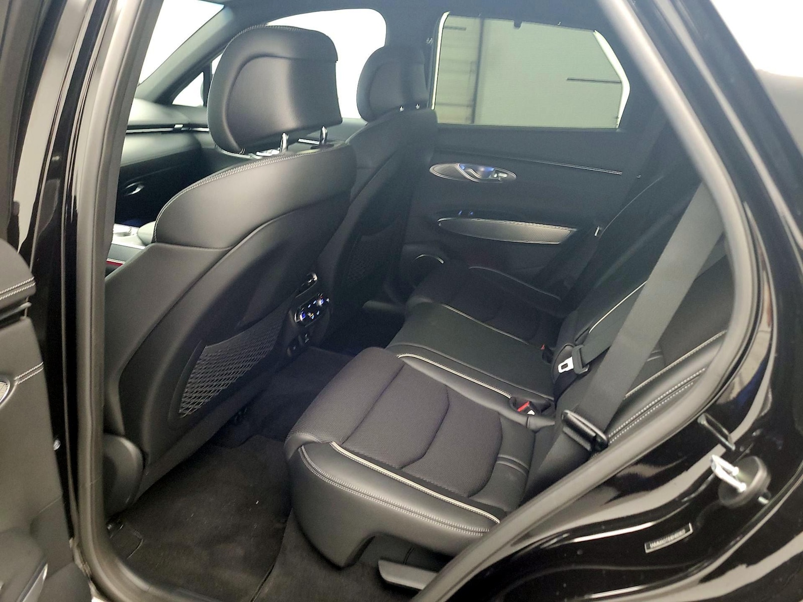 2024 GENESIS GV70 Standard - Photo 22