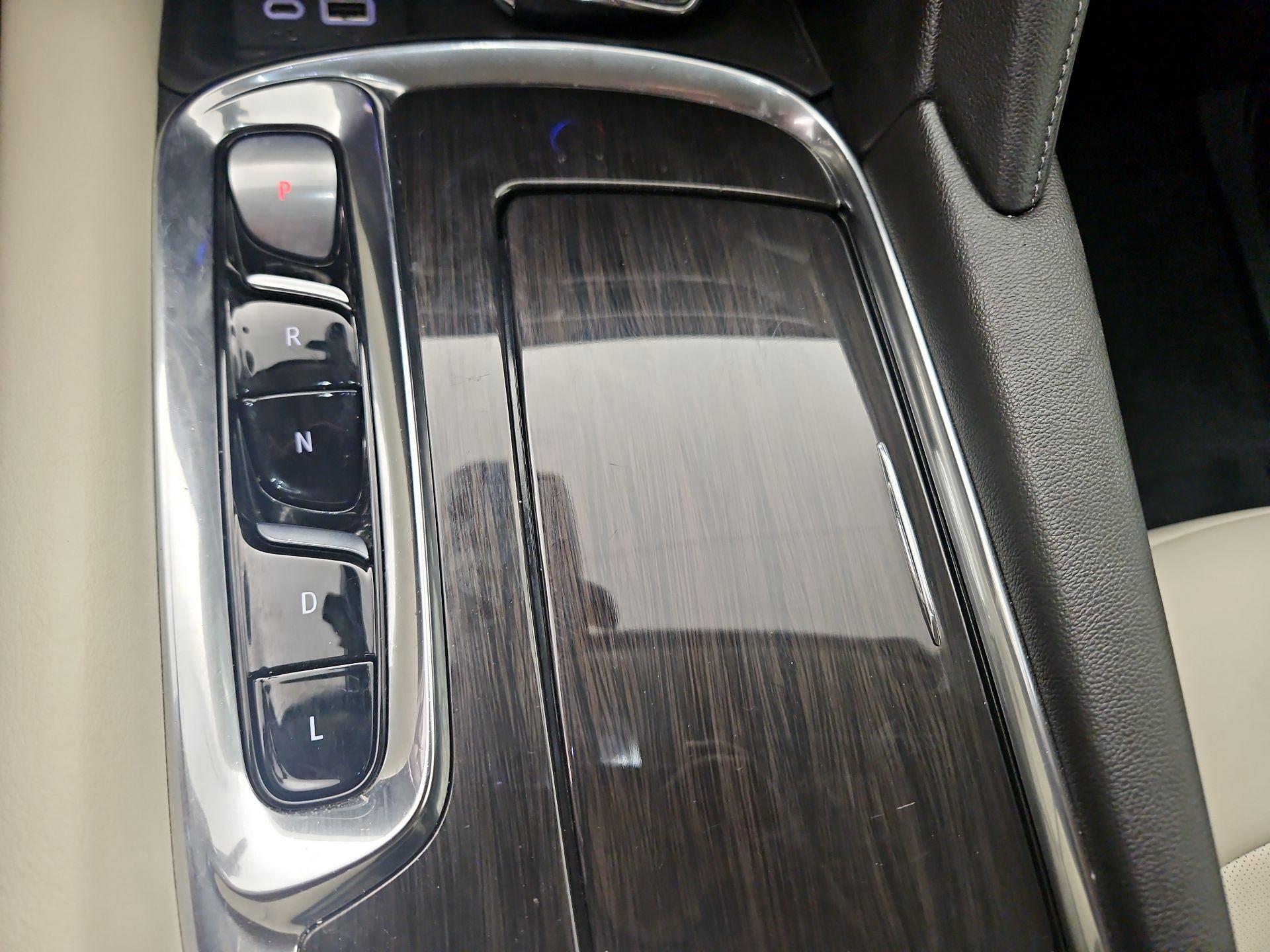 Thumbnail: 2022 Buick Enclave - 16