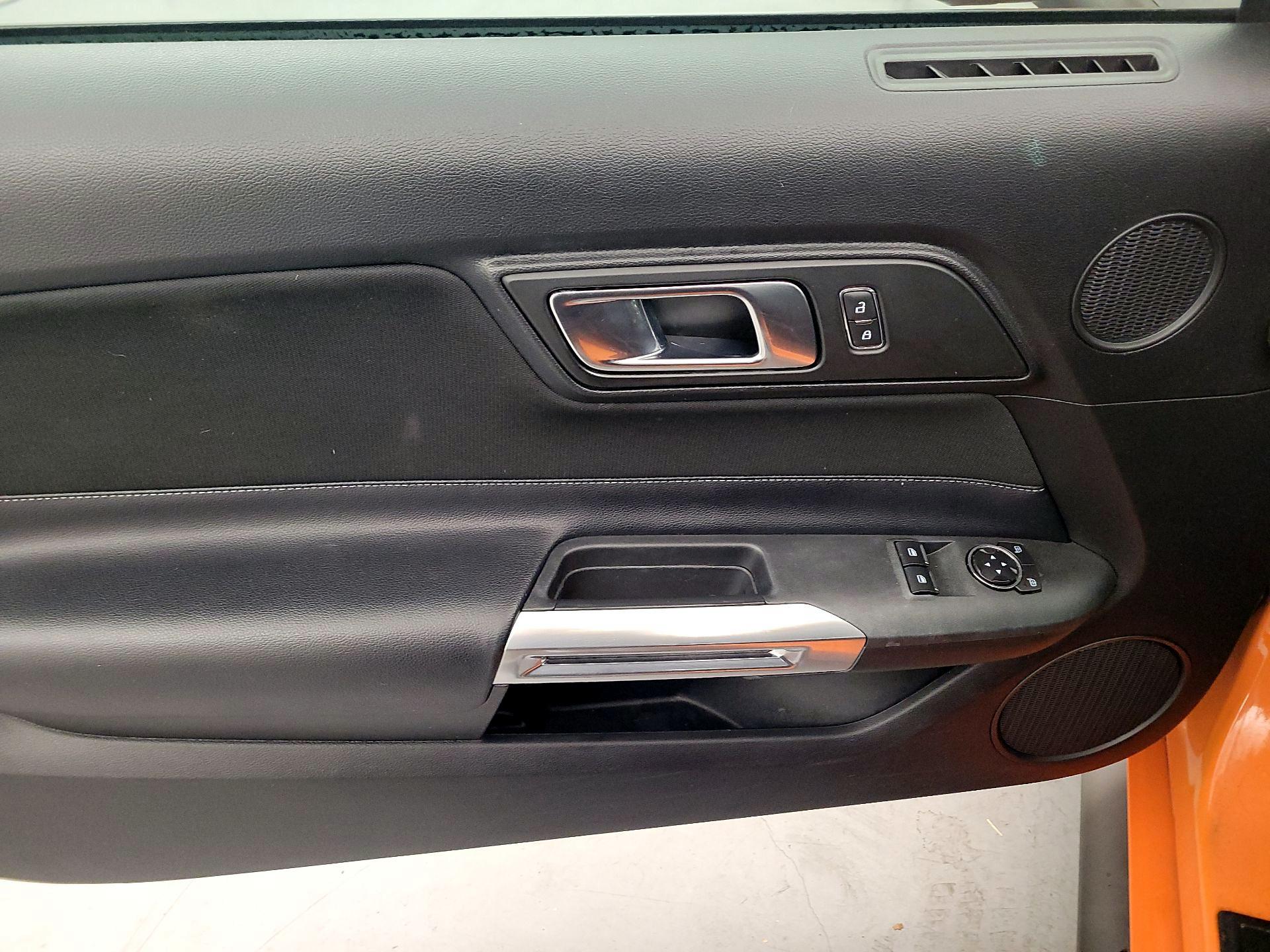 Thumbnail: 2020 Ford Mustang - 12