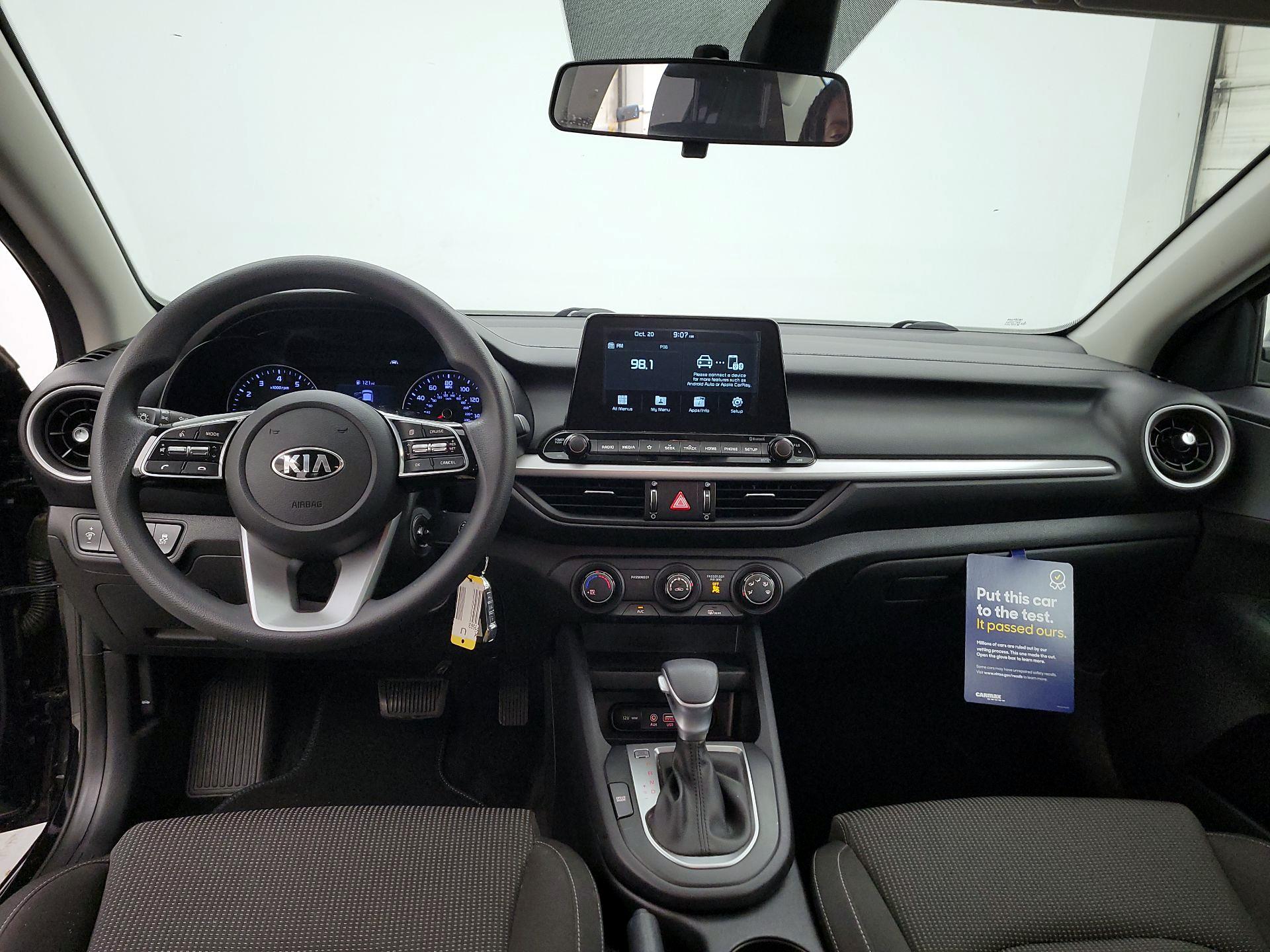 Thumbnail: 2021 Kia Forte - 9
