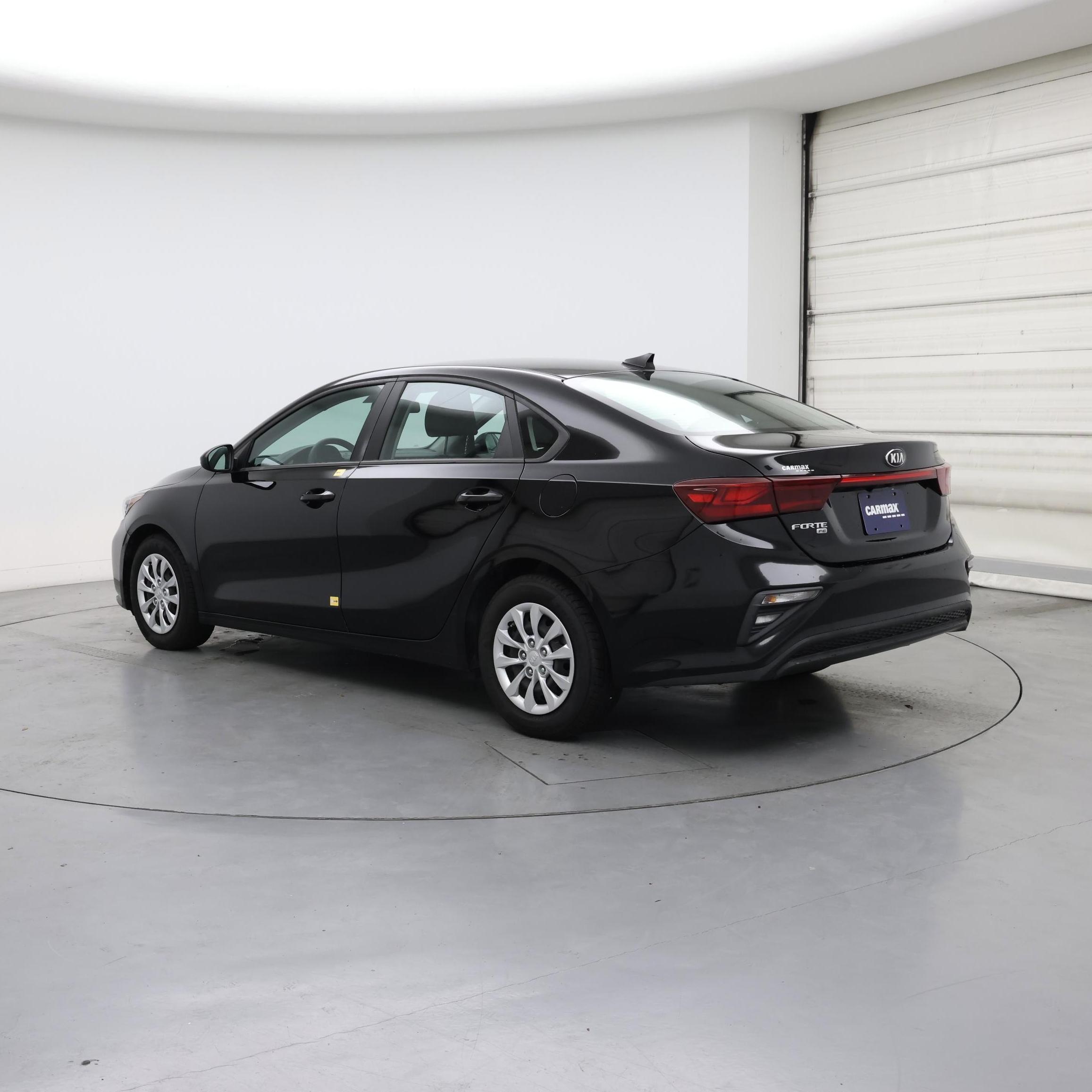 Thumbnail: 2021 Kia Forte - 2