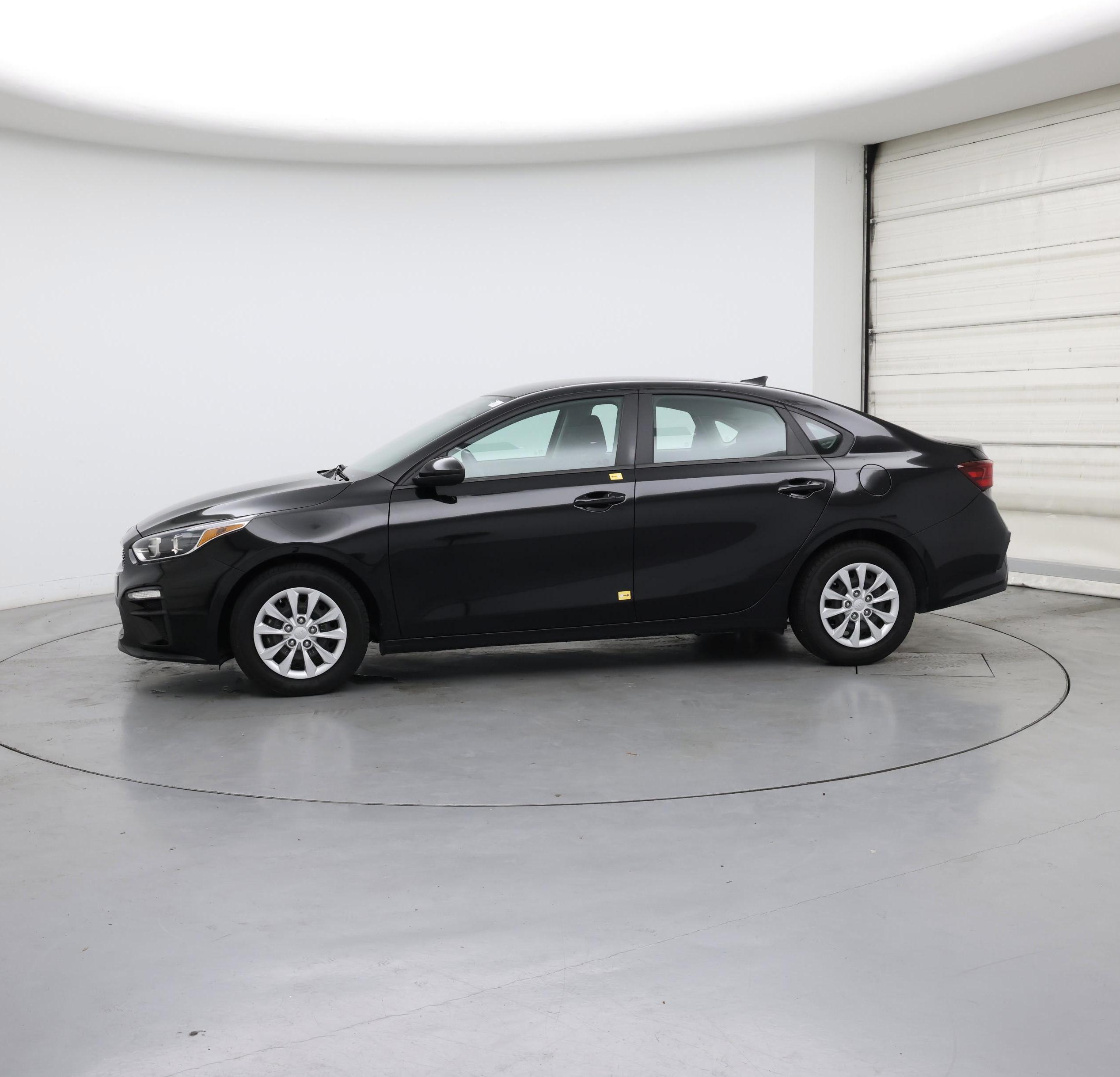 Thumbnail: 2021 Kia Forte - 3