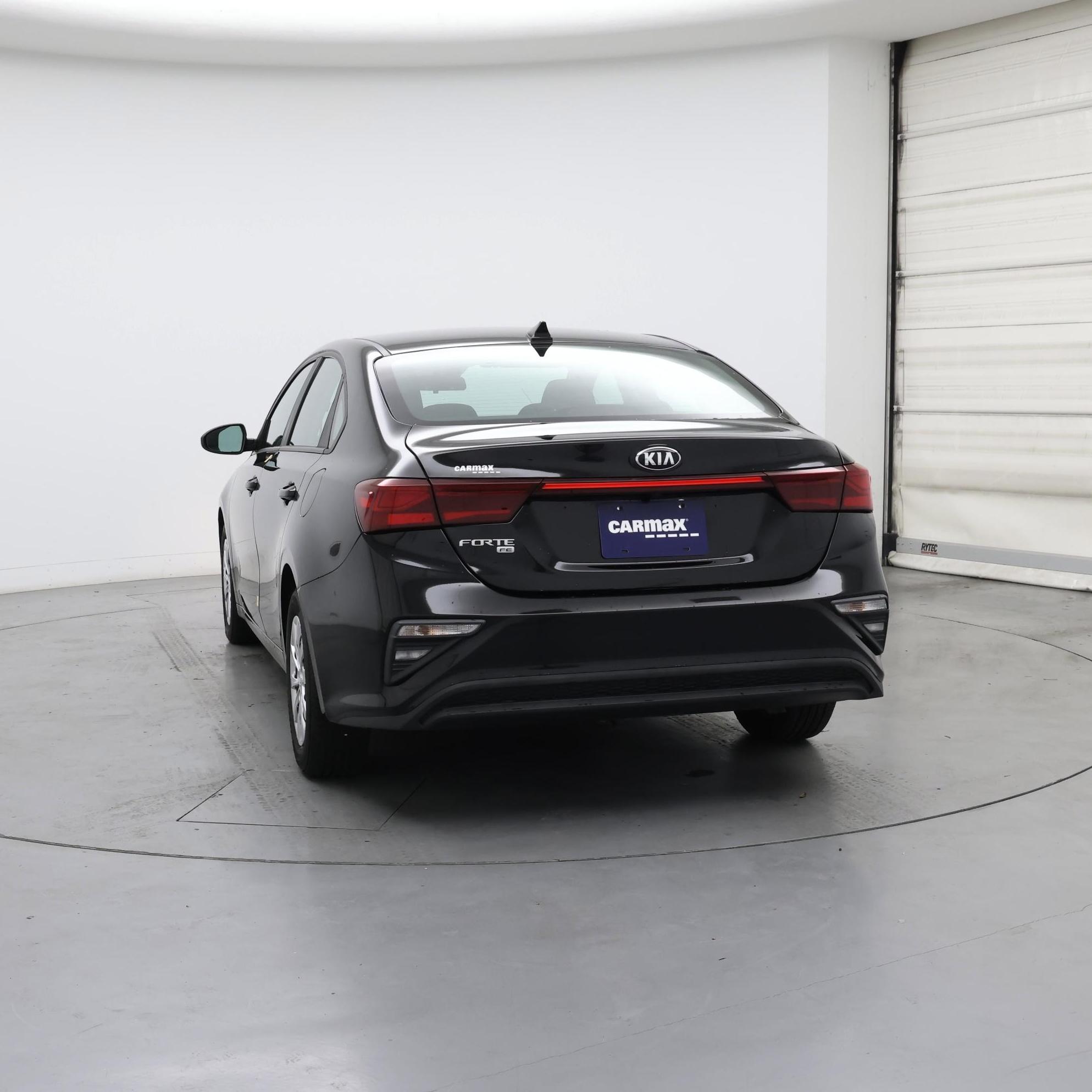 Thumbnail: 2021 Kia Forte - 6
