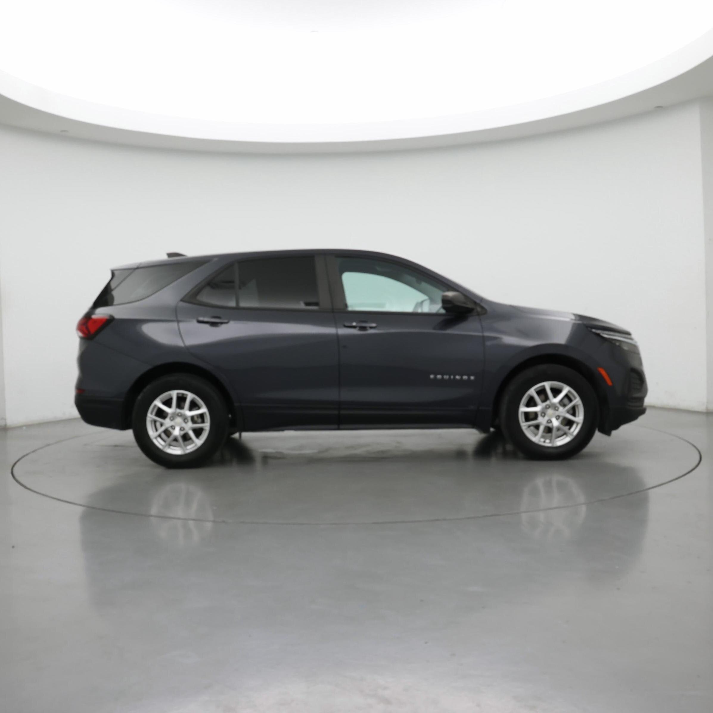 Thumbnail: 2022 Chevrolet Equinox - 7