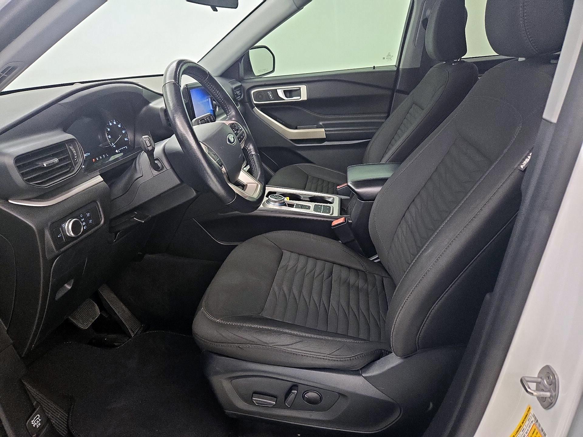 Thumbnail: 2021 Ford Explorer - 11
