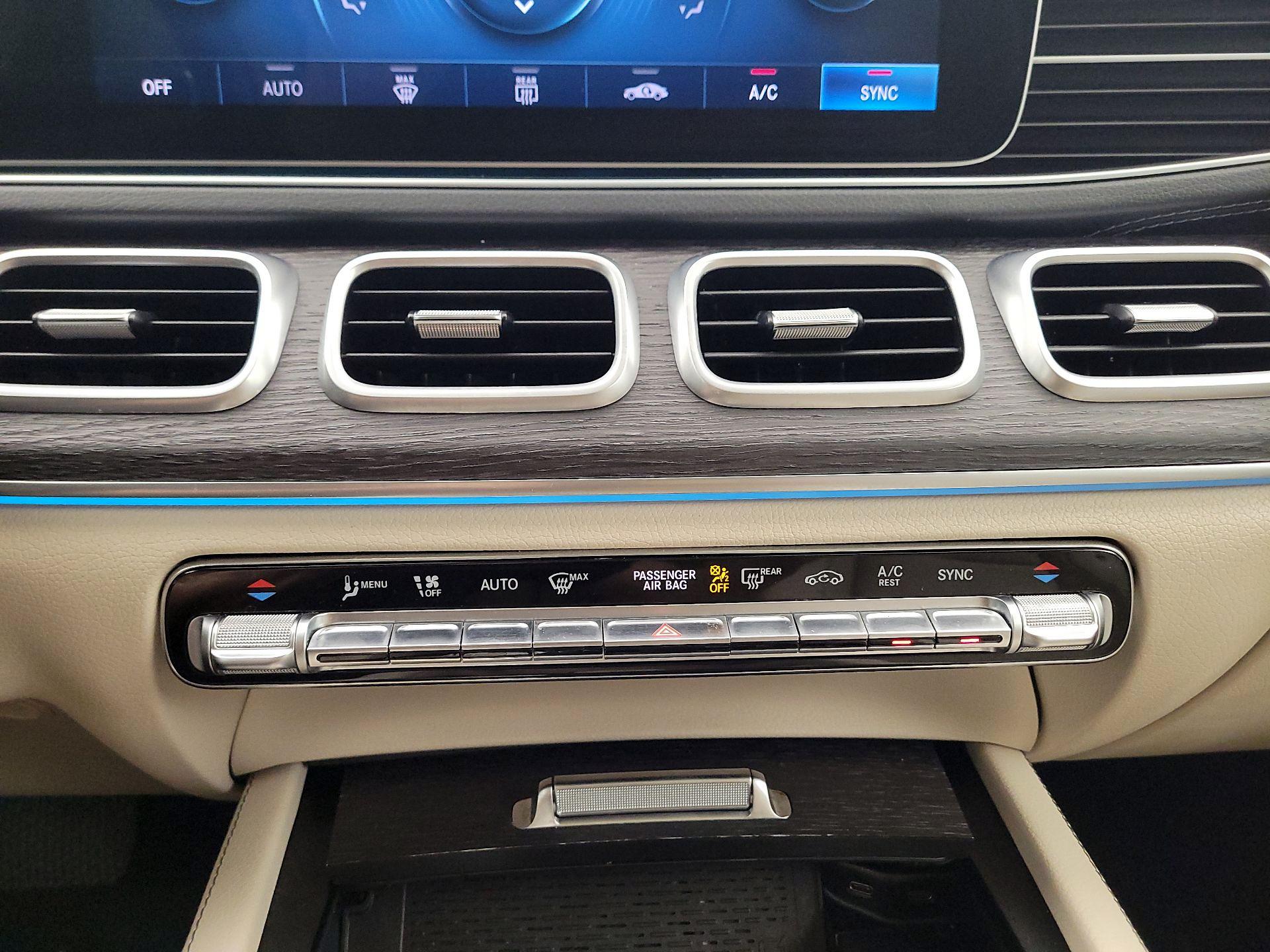 Thumbnail: 2021 Mercedes-Benz GLS - 17