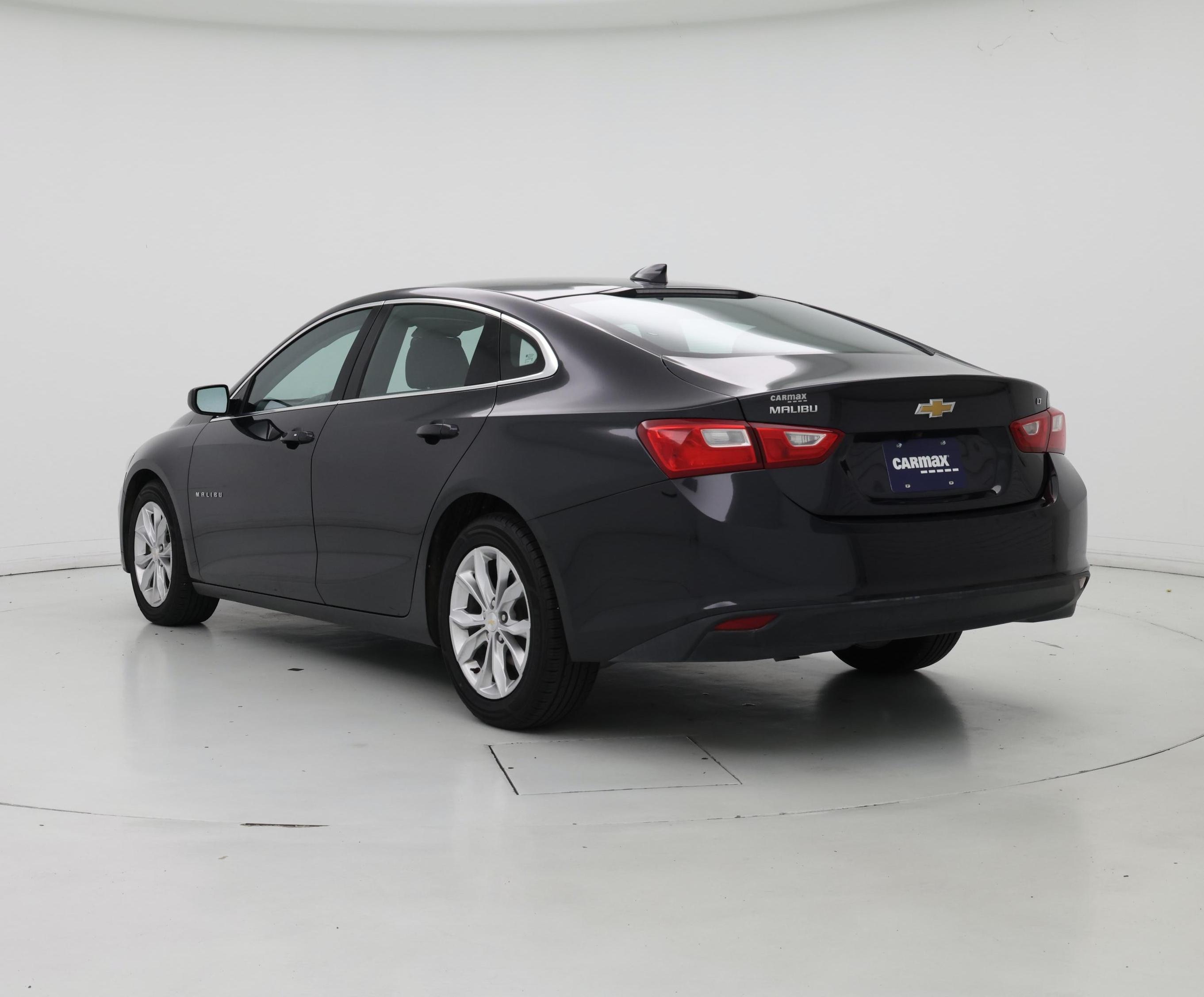 Thumbnail: 2023 Chevrolet Malibu - 2
