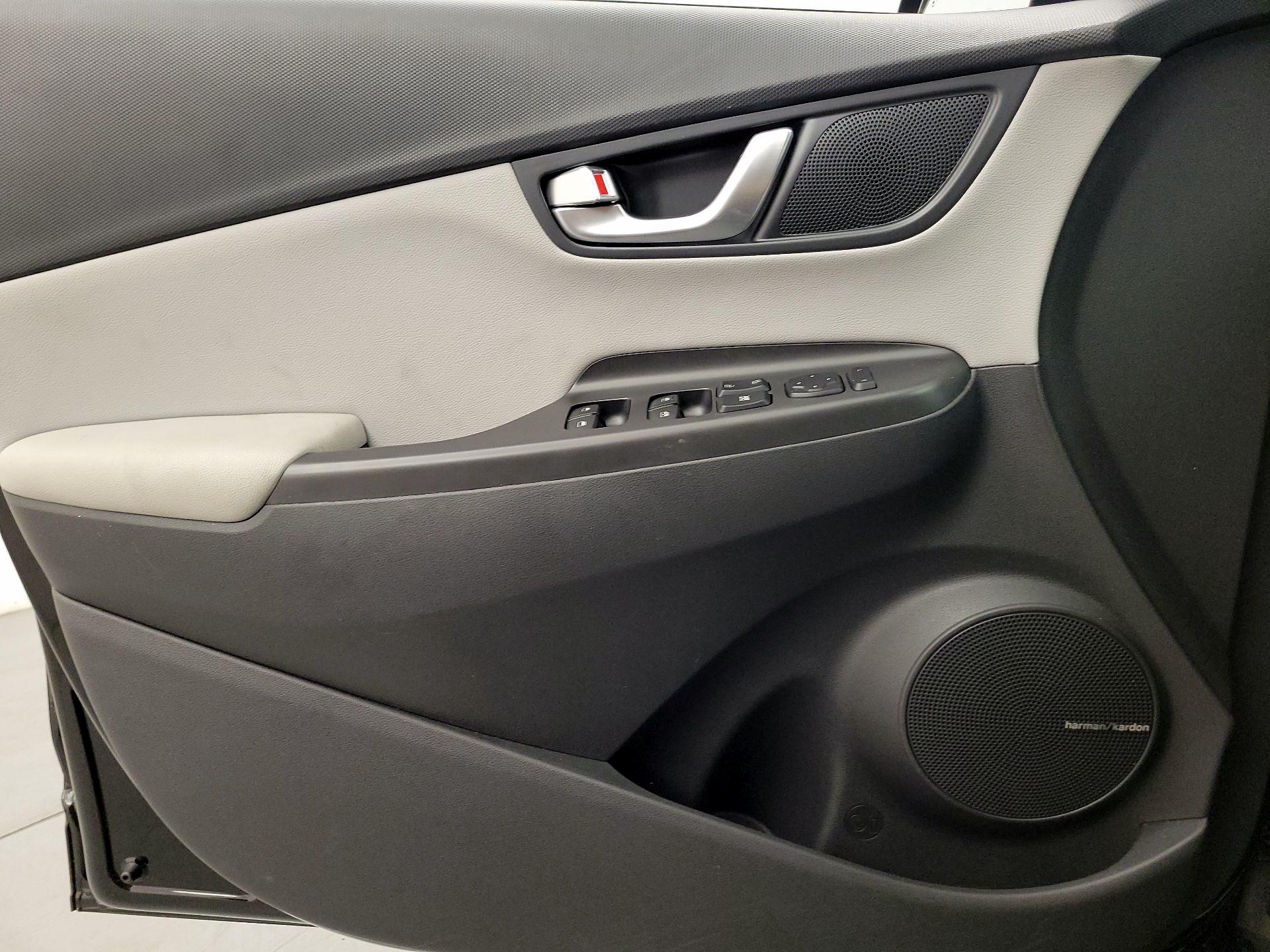 Thumbnail: 2022 Hyundai Kona - 12