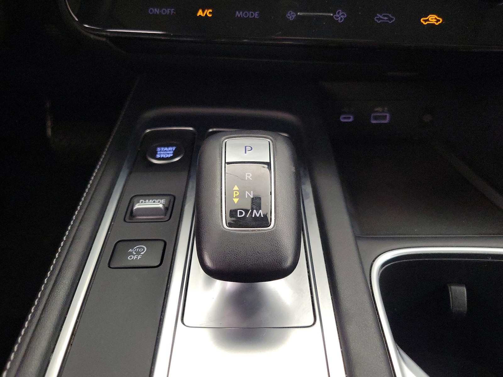 2023 INFINITI QX60 LUXE - Photo 18