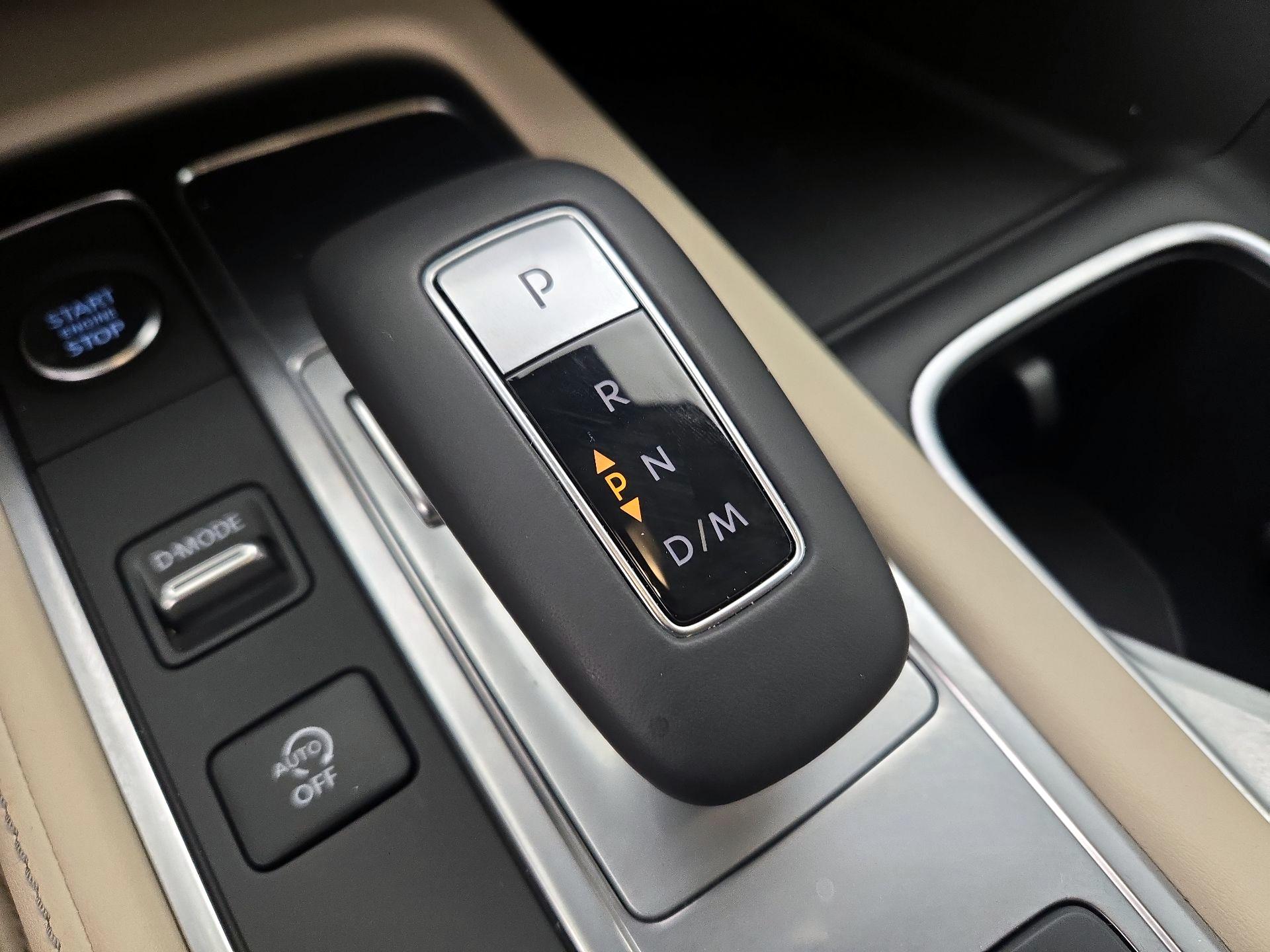 Thumbnail: 2023 INFINITI QX60 - 18