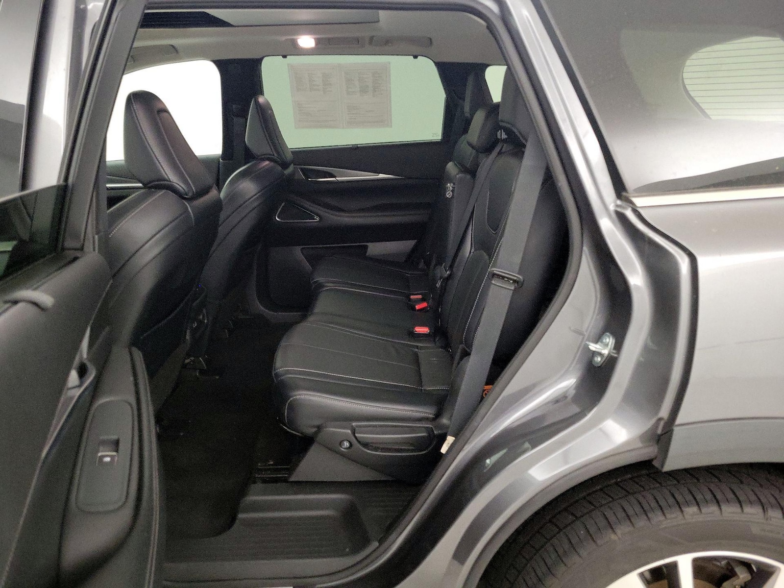 2023 INFINITI QX60 LUXE - Photo 21