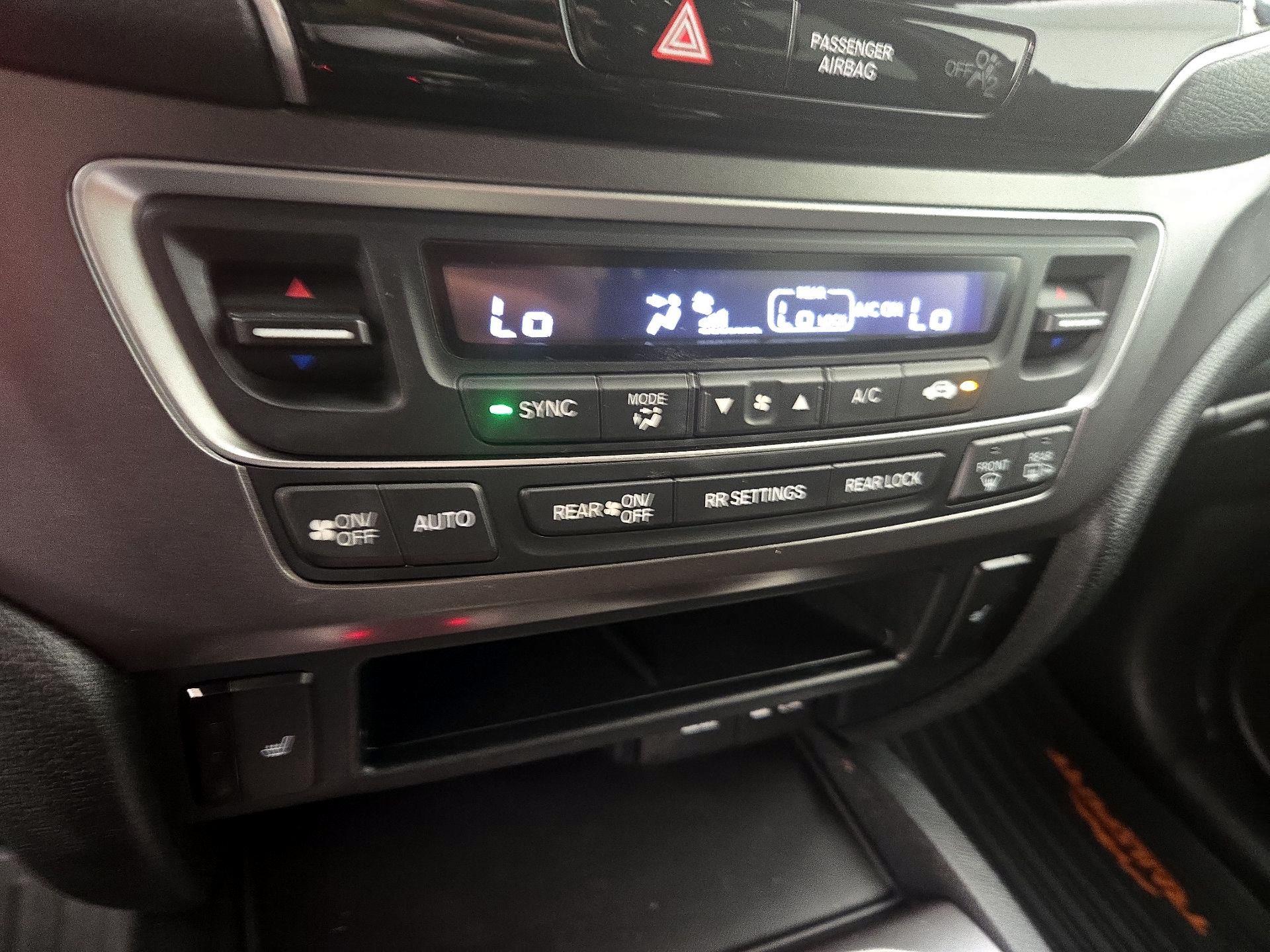 Thumbnail: 2022 Honda Pilot - 16