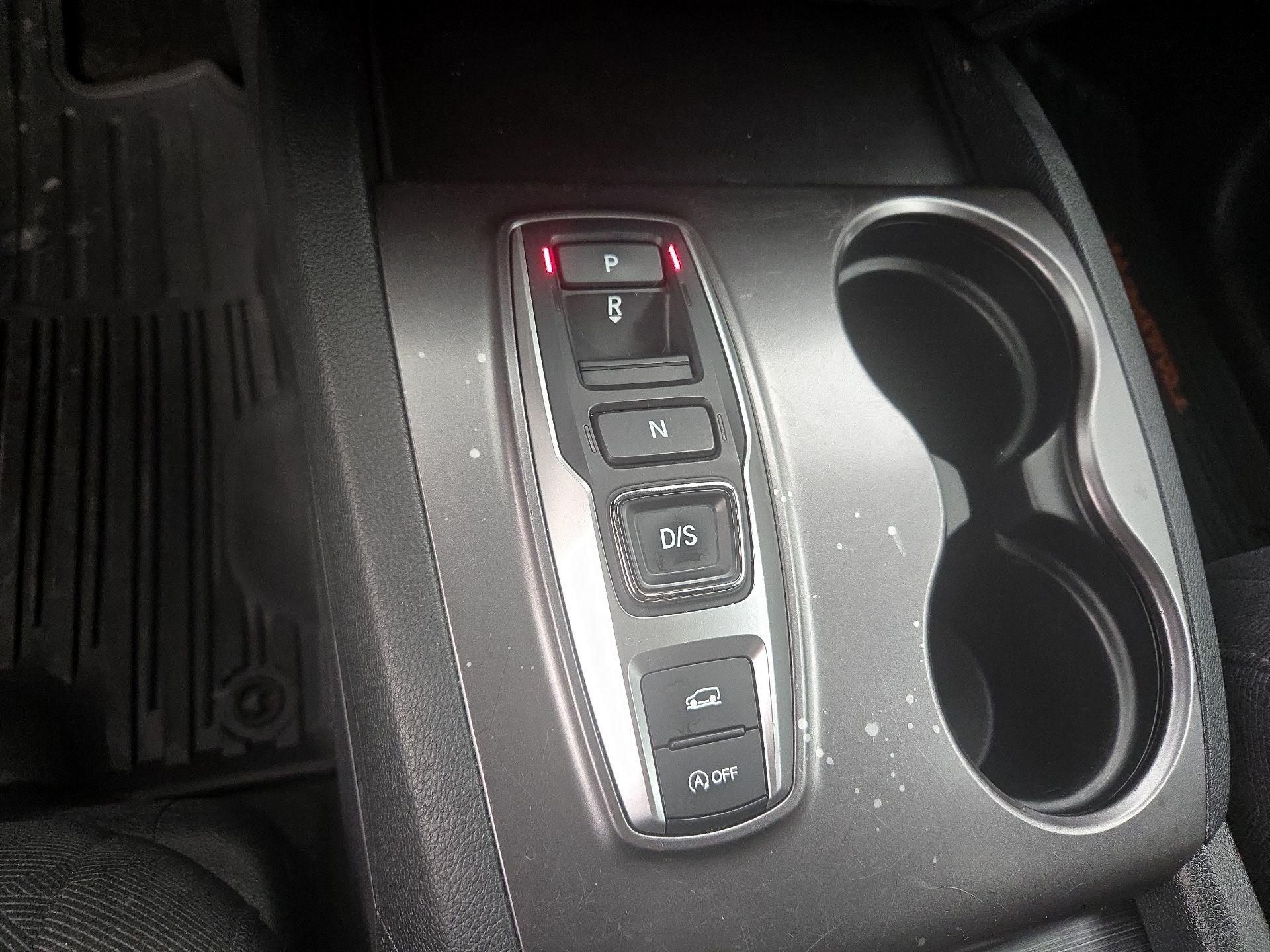 Thumbnail: 2022 Honda Pilot - 17