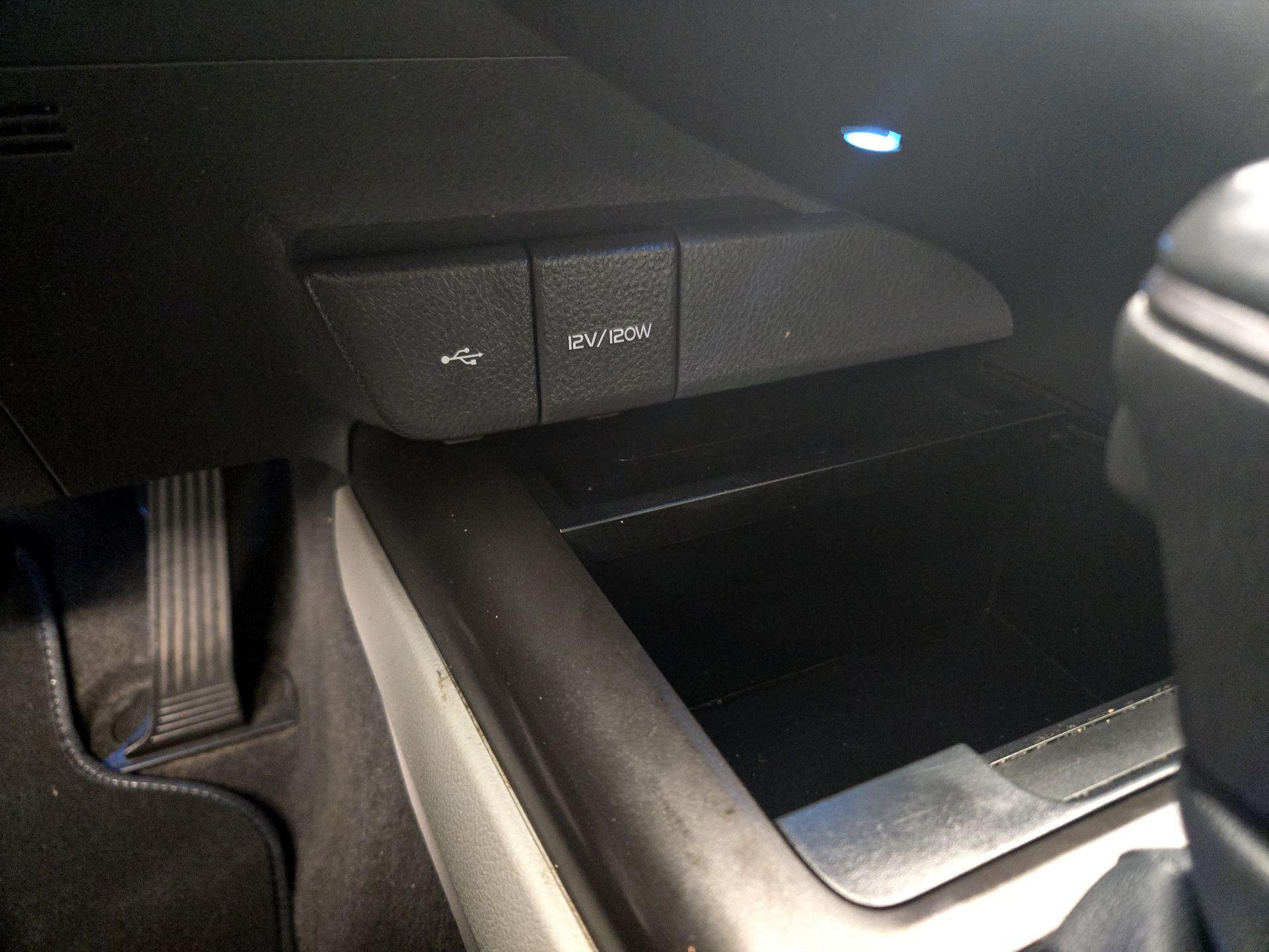 Thumbnail: 2021 Toyota Camry - 18