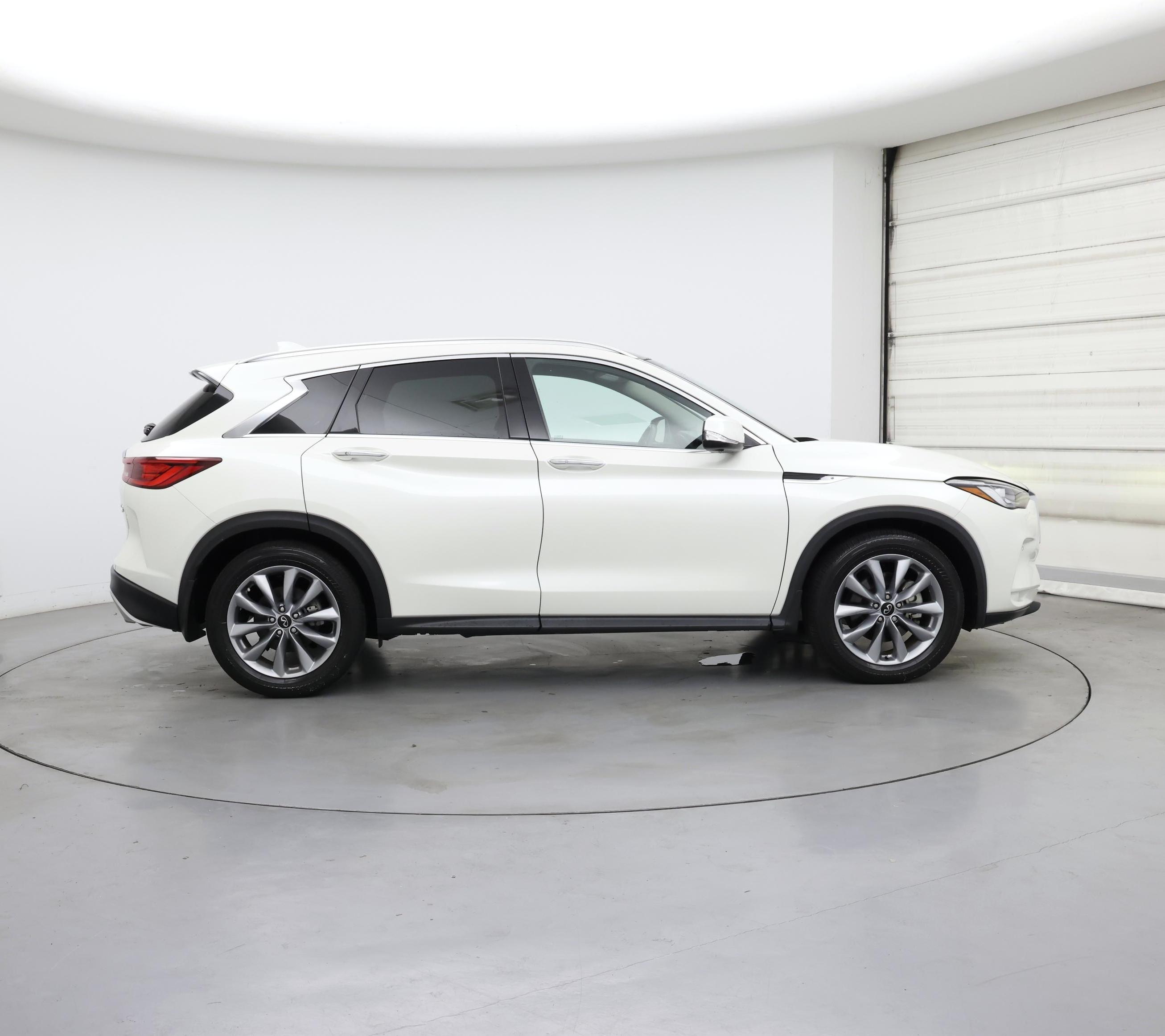 Thumbnail: 2022 INFINITI QX50 - 7