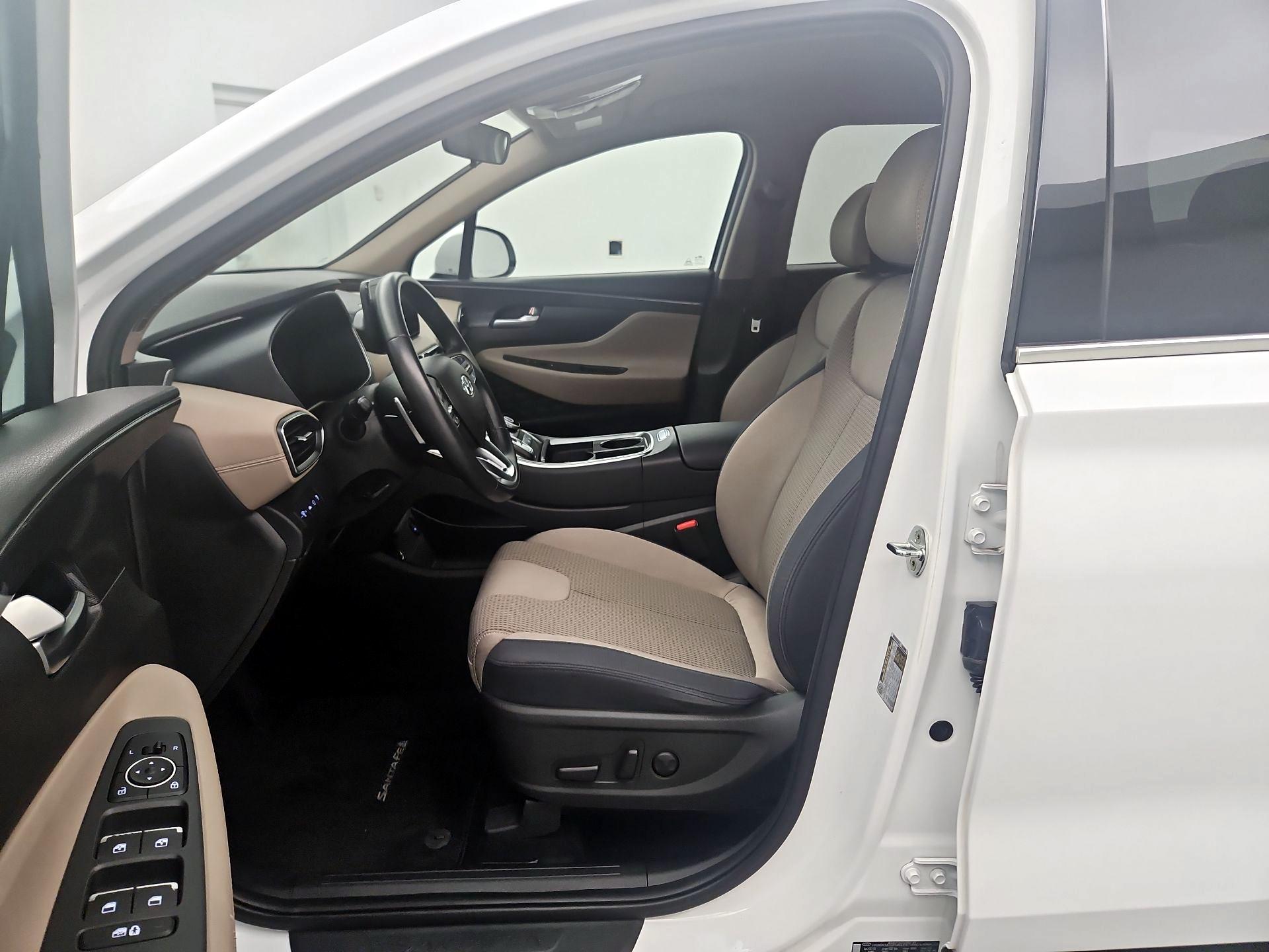 Thumbnail: 2023 Hyundai Santa Fe - 11