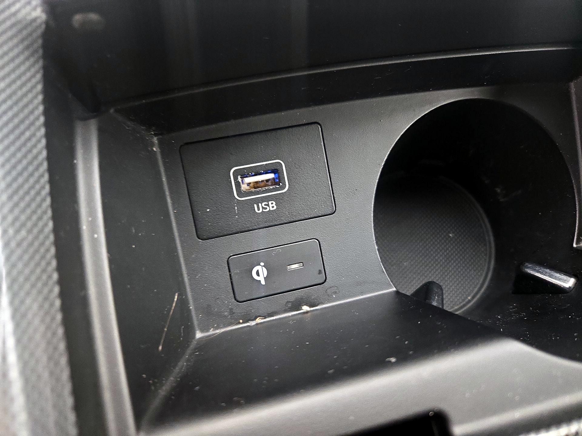 Thumbnail: 2023 Hyundai Santa Fe - 19