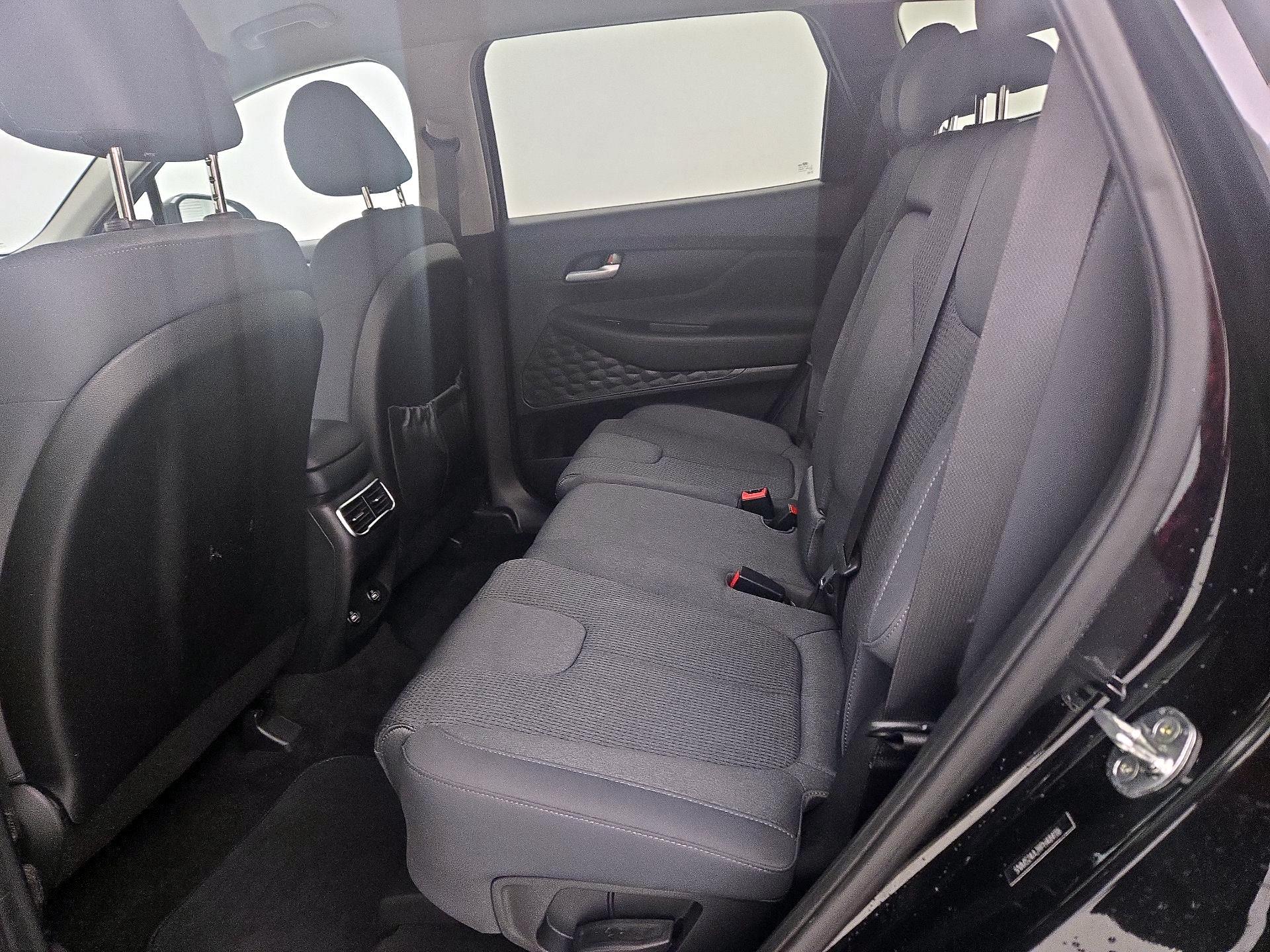 Thumbnail: 2023 Hyundai Santa Fe - 20