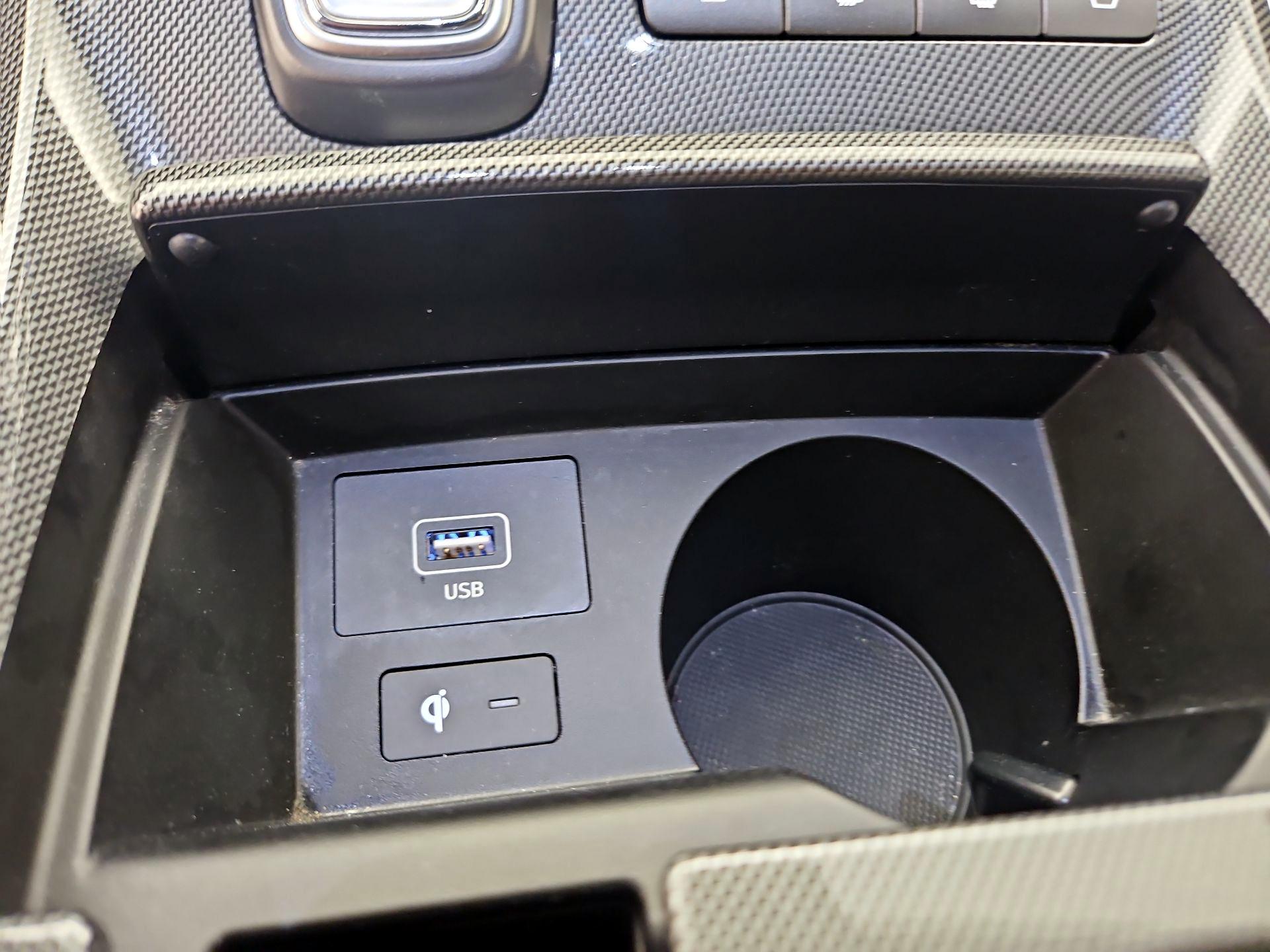 Thumbnail: 2022 Hyundai Santa Fe - 19