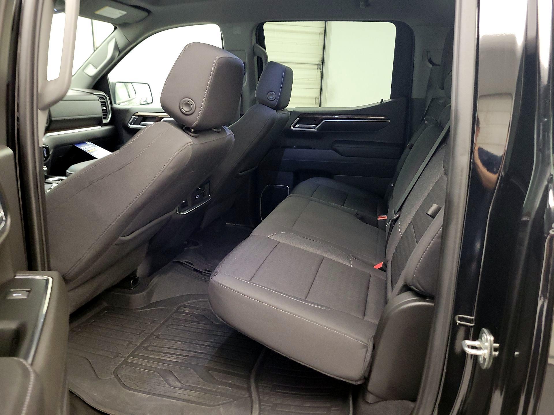 Thumbnail: 2023 GMC Sierra 1500 - 19