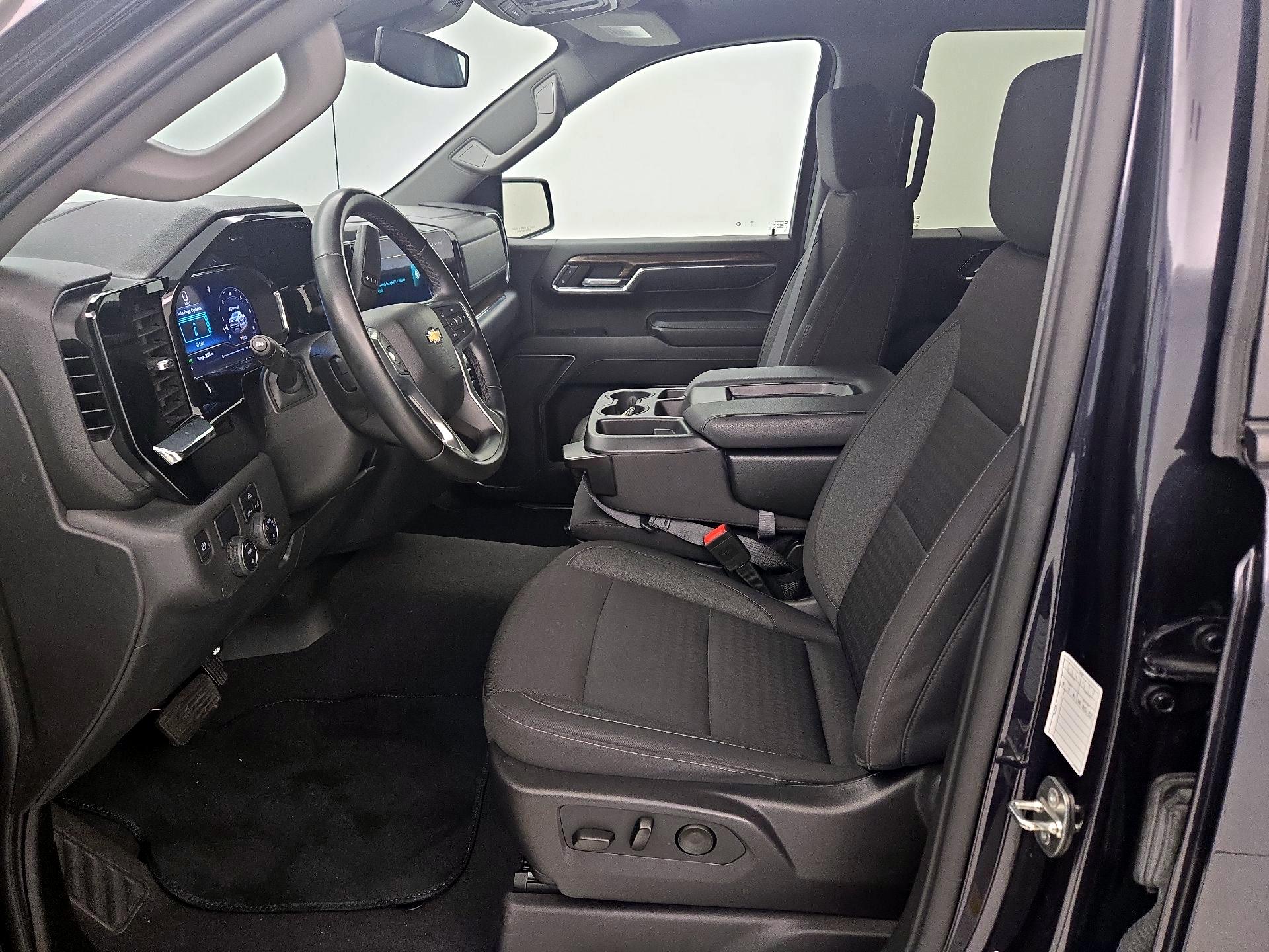 Thumbnail: 2024 Chevrolet Silverado 1500 - 11