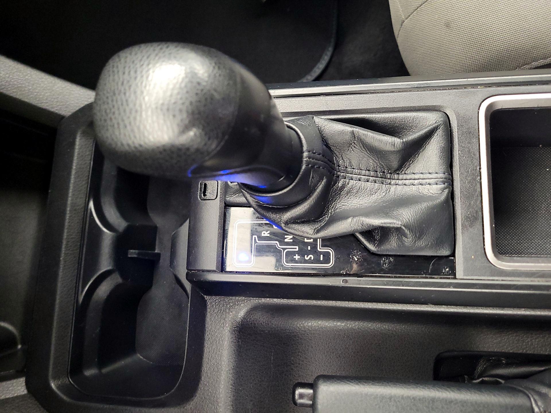 Thumbnail: 2022 Toyota Tacoma - 15