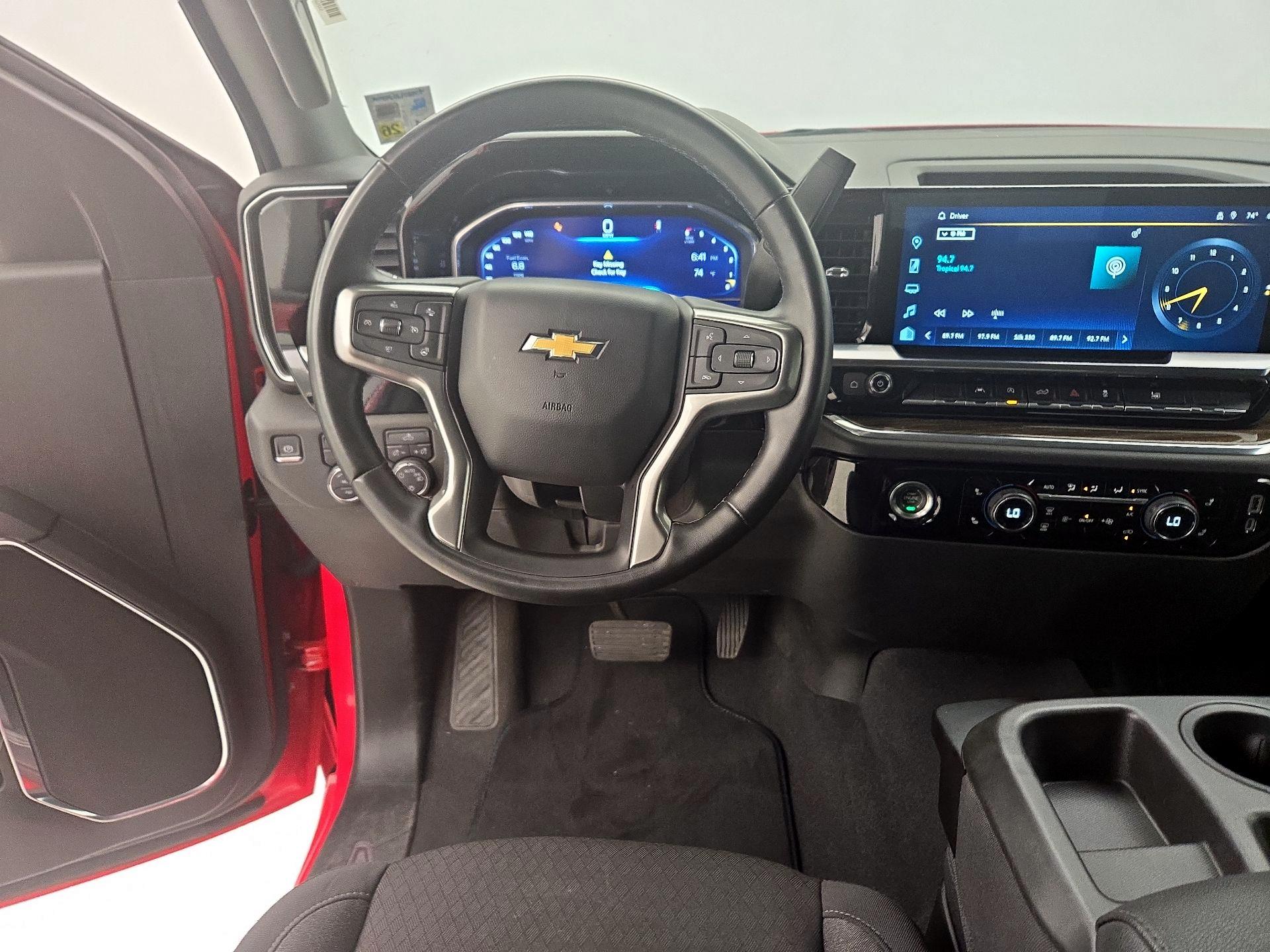 Thumbnail: 2023 Chevrolet Silverado 1500 - 10