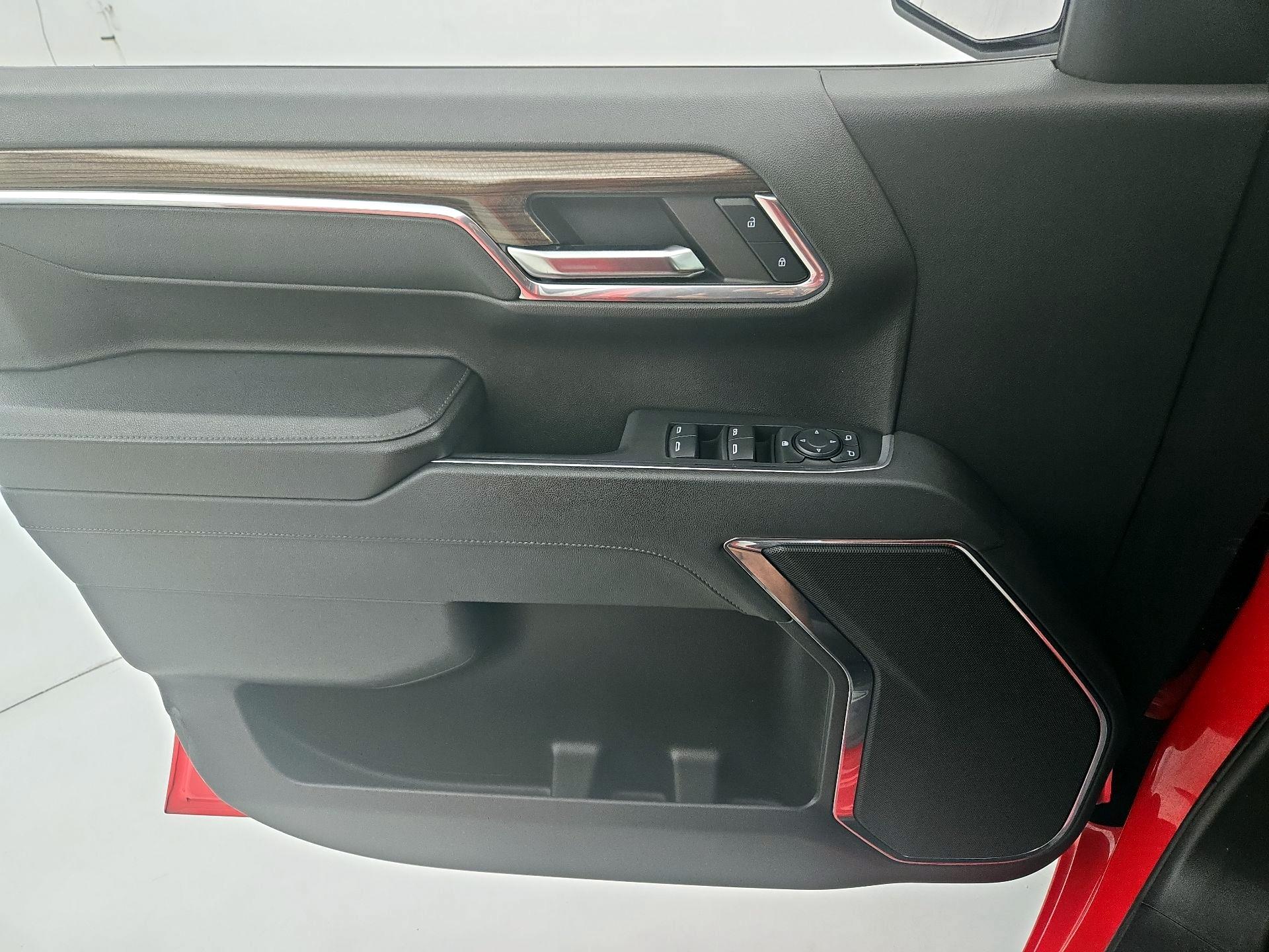 Thumbnail: 2023 Chevrolet Silverado 1500 - 12